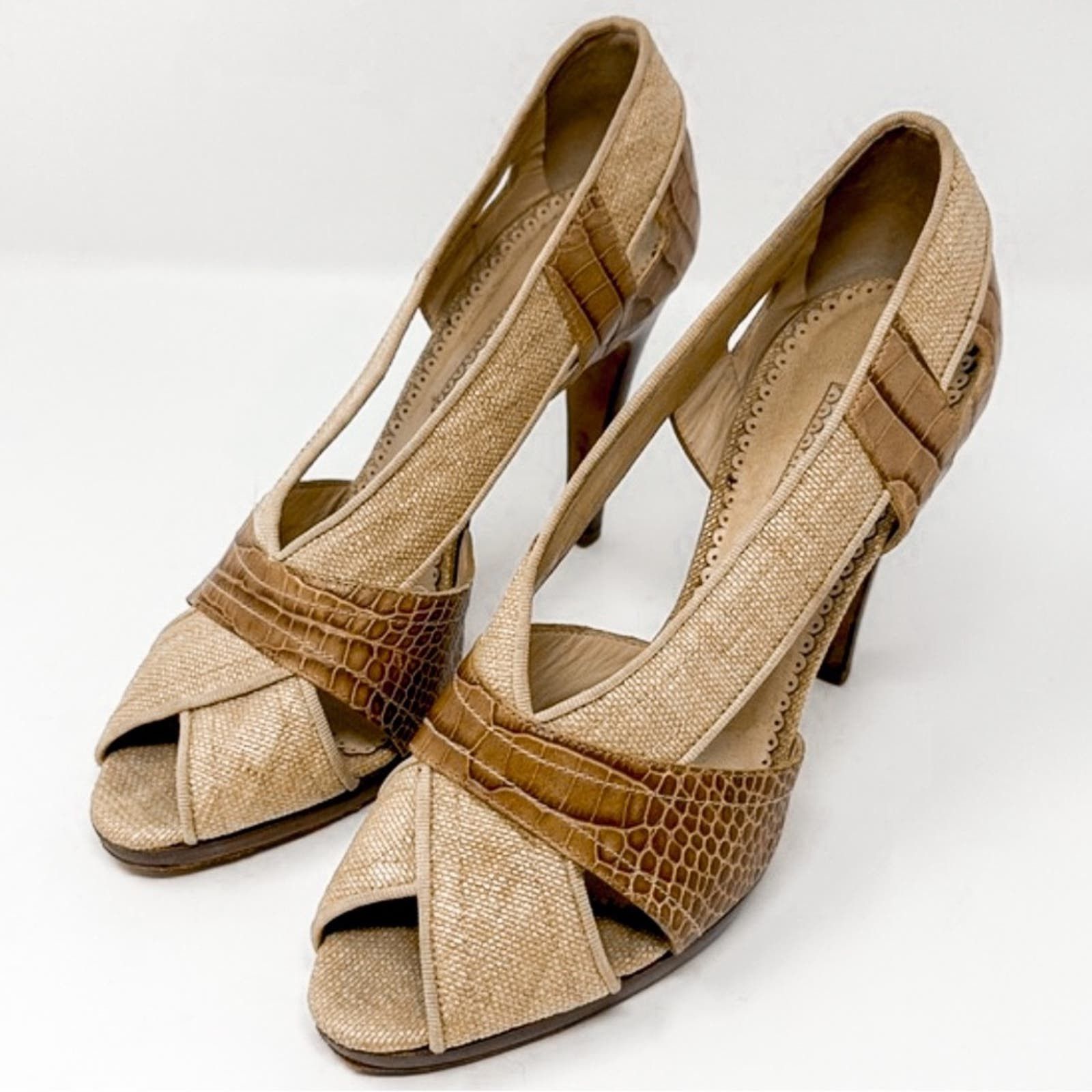 image of Oscar De La Renta Vintage Peeptoe Heel Shoes, Euc, Size 38 Shoes in Tan, Women's