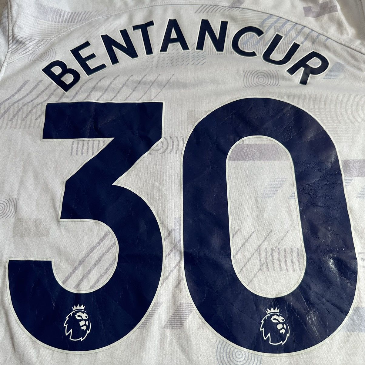 Nike TOTTENHAM HOTSPUR 2023 2024 FOOTBALL JERSEY #30 BENTANCUR Size US XL / EU 56 / 4 - 8 Thumbnail
