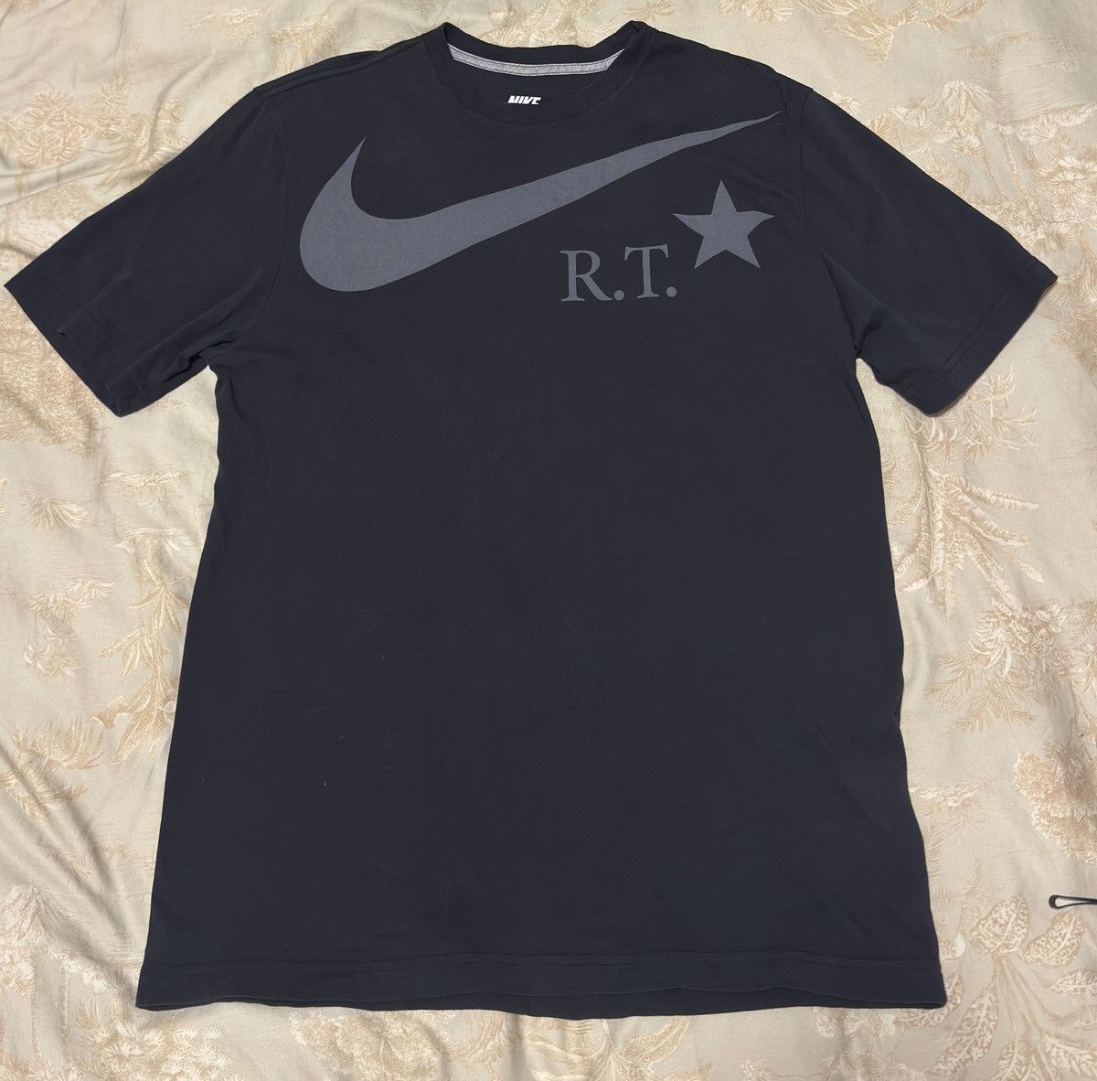 Nike × Riccardo Tisci Nike x riccardo tisci RT Men T shirt size L Size US L / EU 52-54 / 3 - 1 Thumbnail