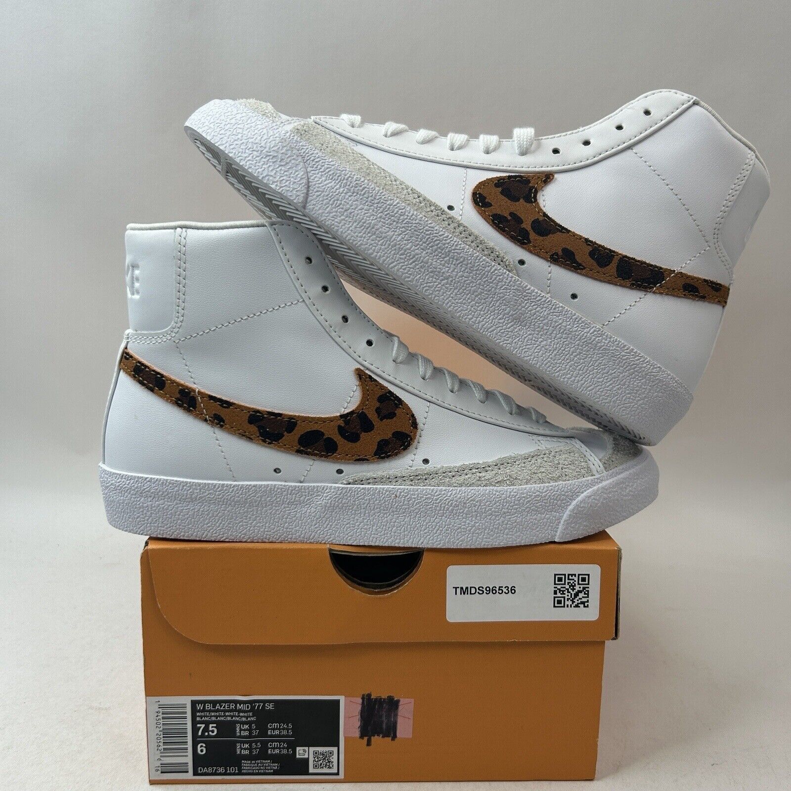 Nike Nike Blazer Mid ‘77 SE WMNS “Leopard” 2024 Size US 7.5 / IT 37.5 - 1 Thumbnail