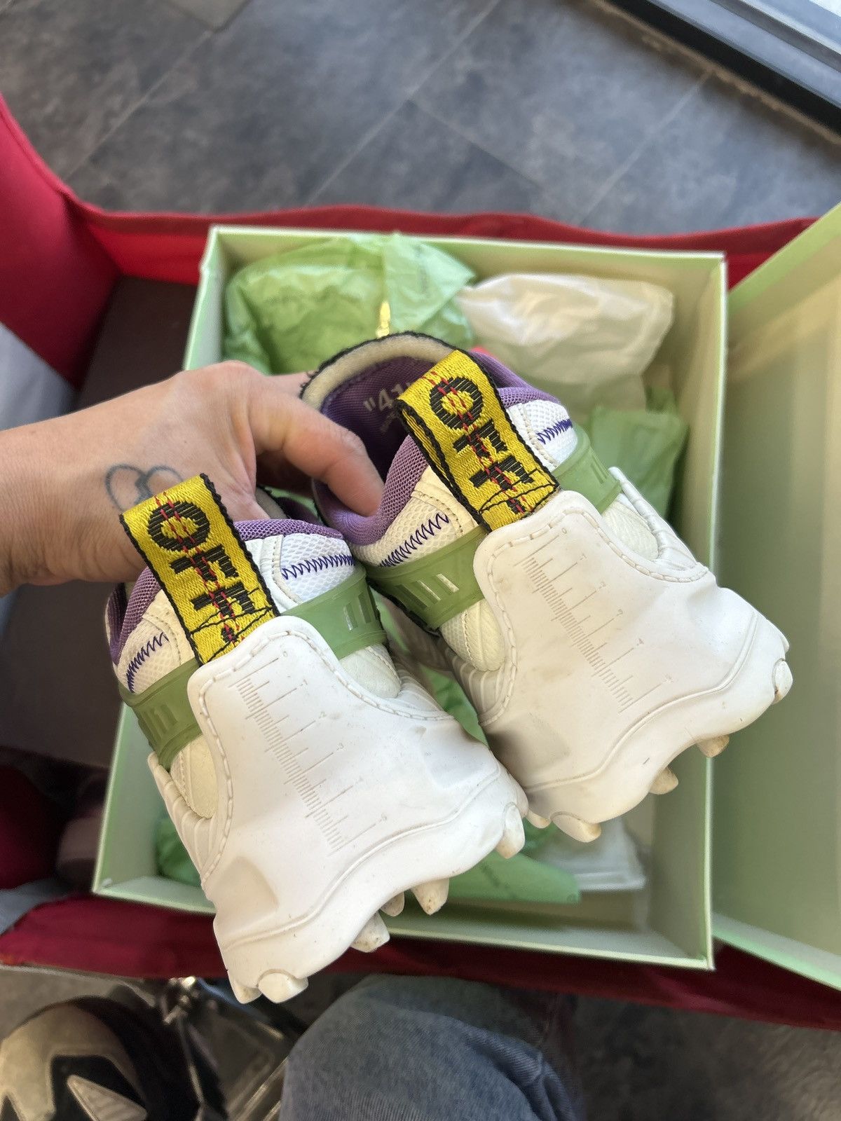 Off-White Off white ODSY-1000 Size US 8 / EU 41 - 7 Thumbnail