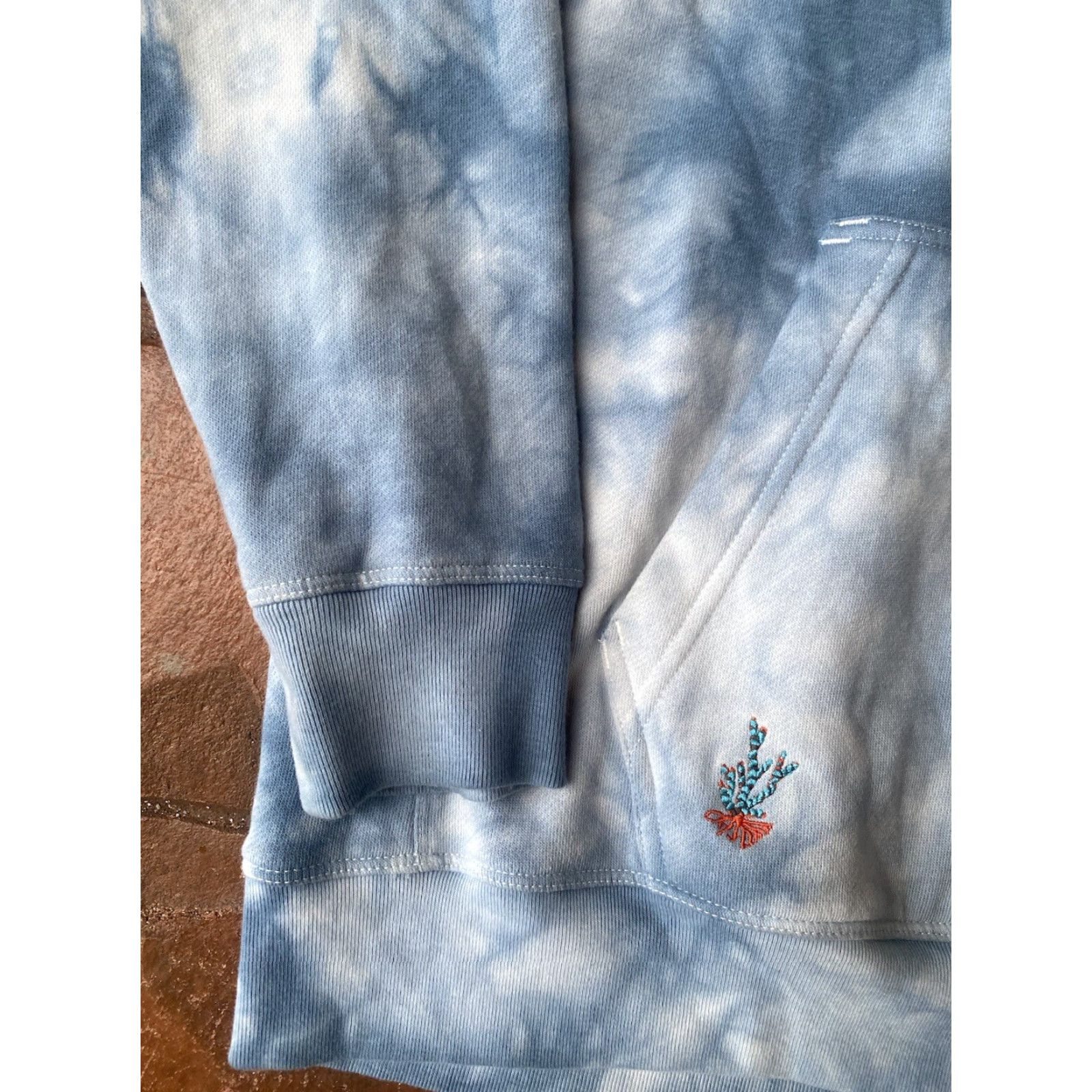 Vintage Baja Llama Helsinki Hoodie Sweatshirt Large Blue Tie Dye Men’s Knitted Pullover Hooded Pockets Logo Embroidered Size US L / EU 52-54 / 3 - 5 Thumbnail
