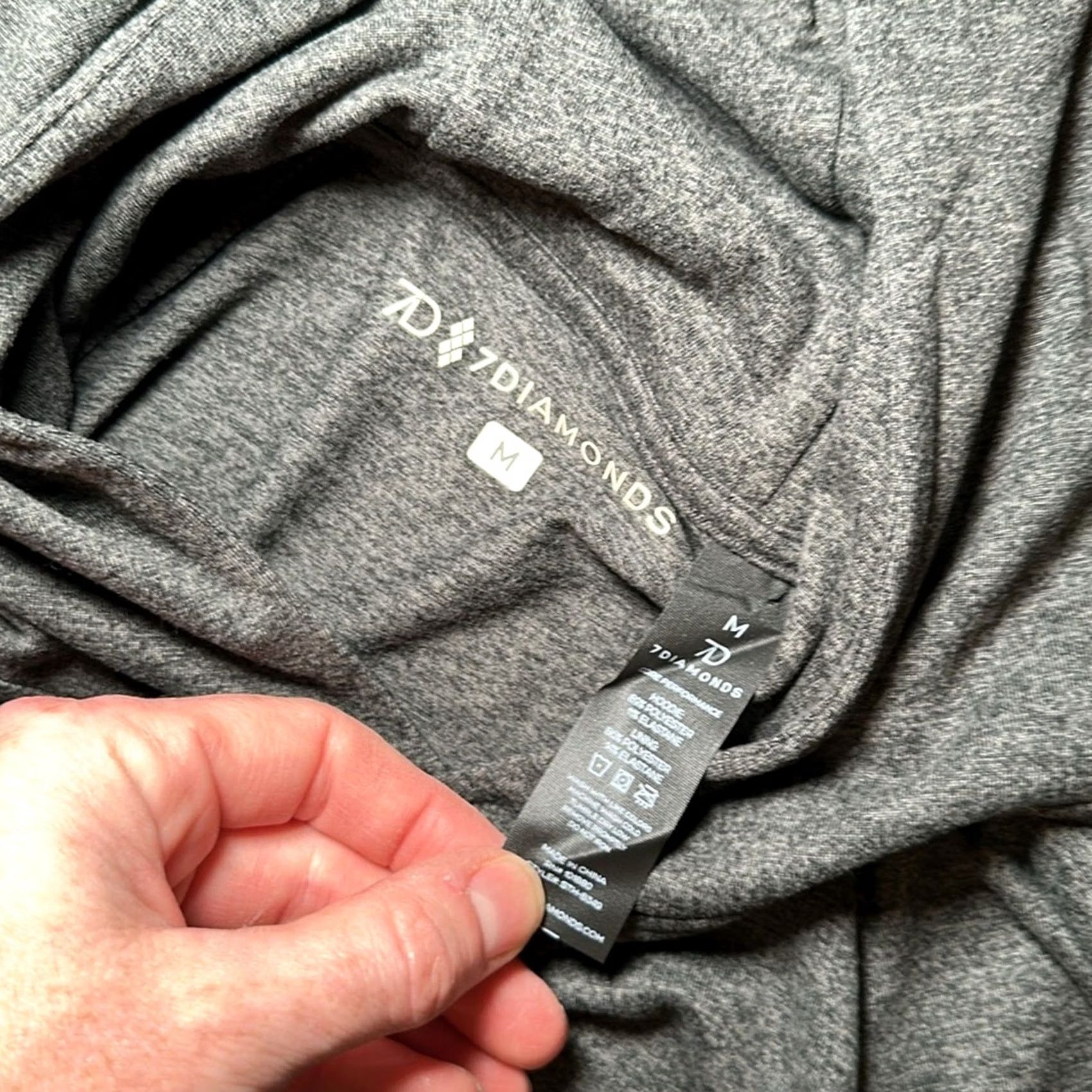 Vintage 7 Diamonds Core Performance Hoodie Mens Medium Pullover Hoodie Charcoal Gray NWT Size US M / EU 48-50 / 2 - 7 Thumbnail