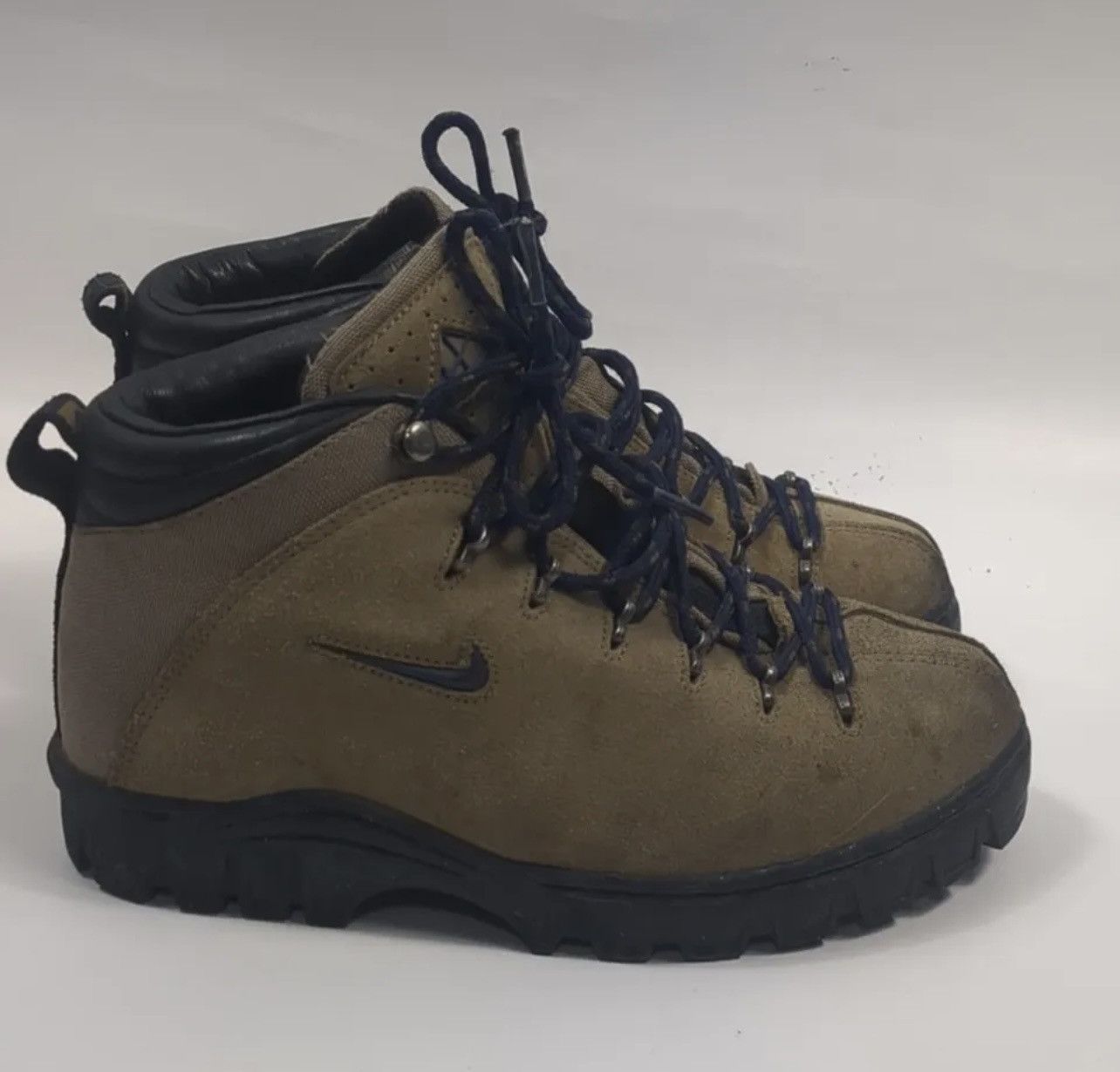 Nike Nike ACG Trail Compound Tan Suede Leather Hiking Boots | Grailed