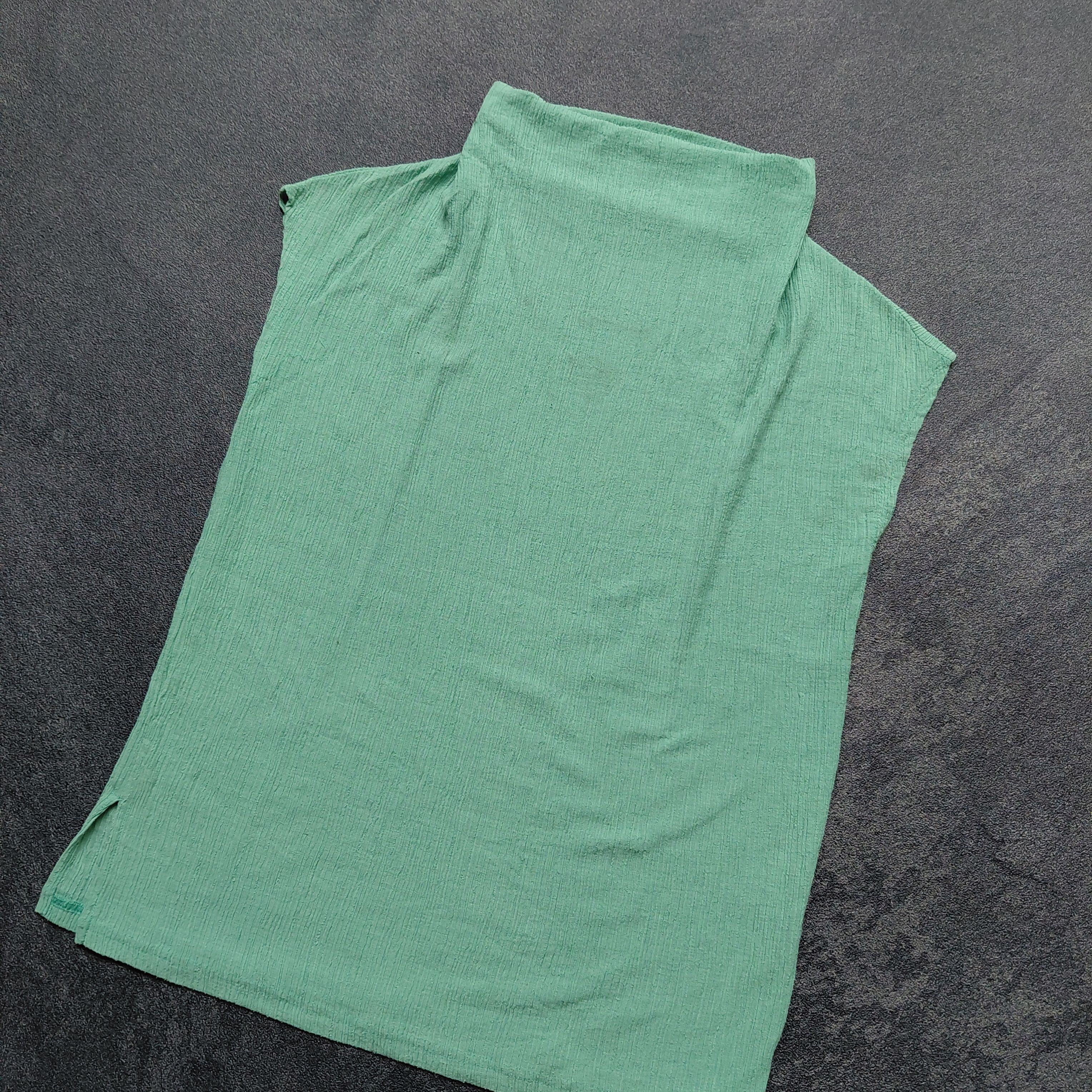 Issey Miyake Plantation Issey Miyake Plisse Vest Size M / US 6-8 / IT 42-44 - 2 Thumbnail