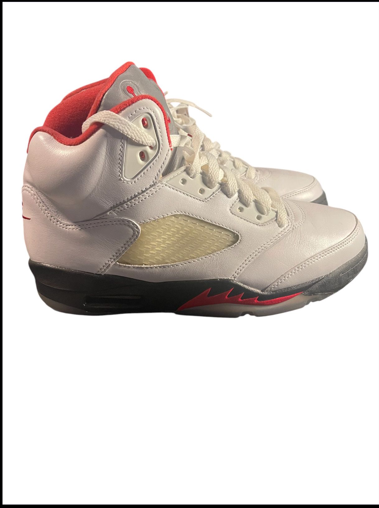 Jordan Brand Air Jordan 5 Fire Red 2020 Silver Tongue SZ 9 Size US 9 / EU 42 - 5 Thumbnail
