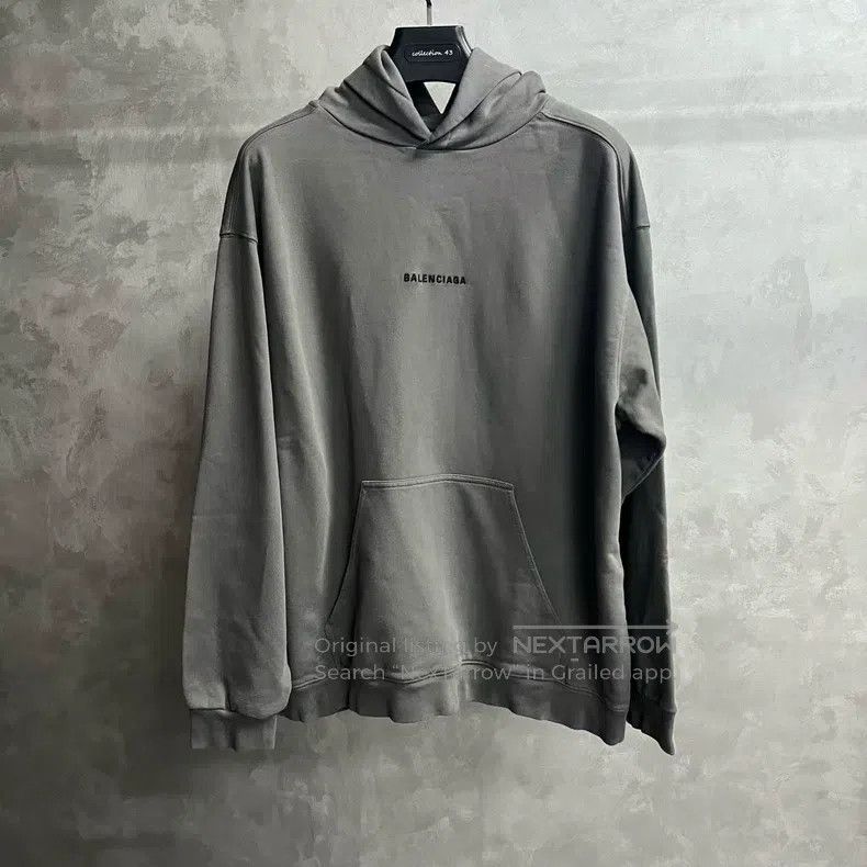 Balenciaga Balenciaga sweatshirt Size US L / EU 52-54 / 3 - 1 Thumbnail