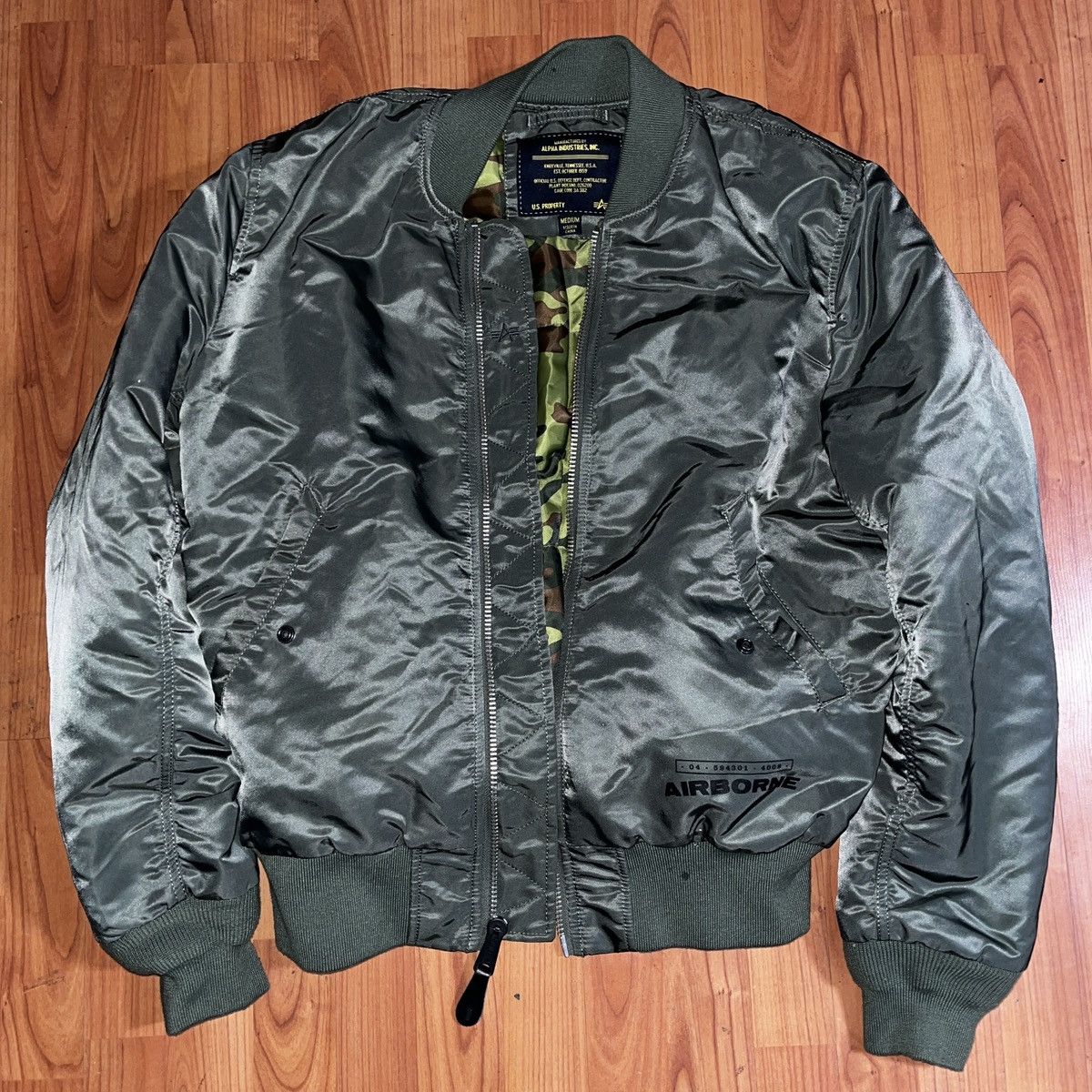 Alpha Industries Vintage Alpha Industries Airborne Camo Lined Bomber Jacket M Size US M / EU 48-50 / 2 - 1 Thumbnail