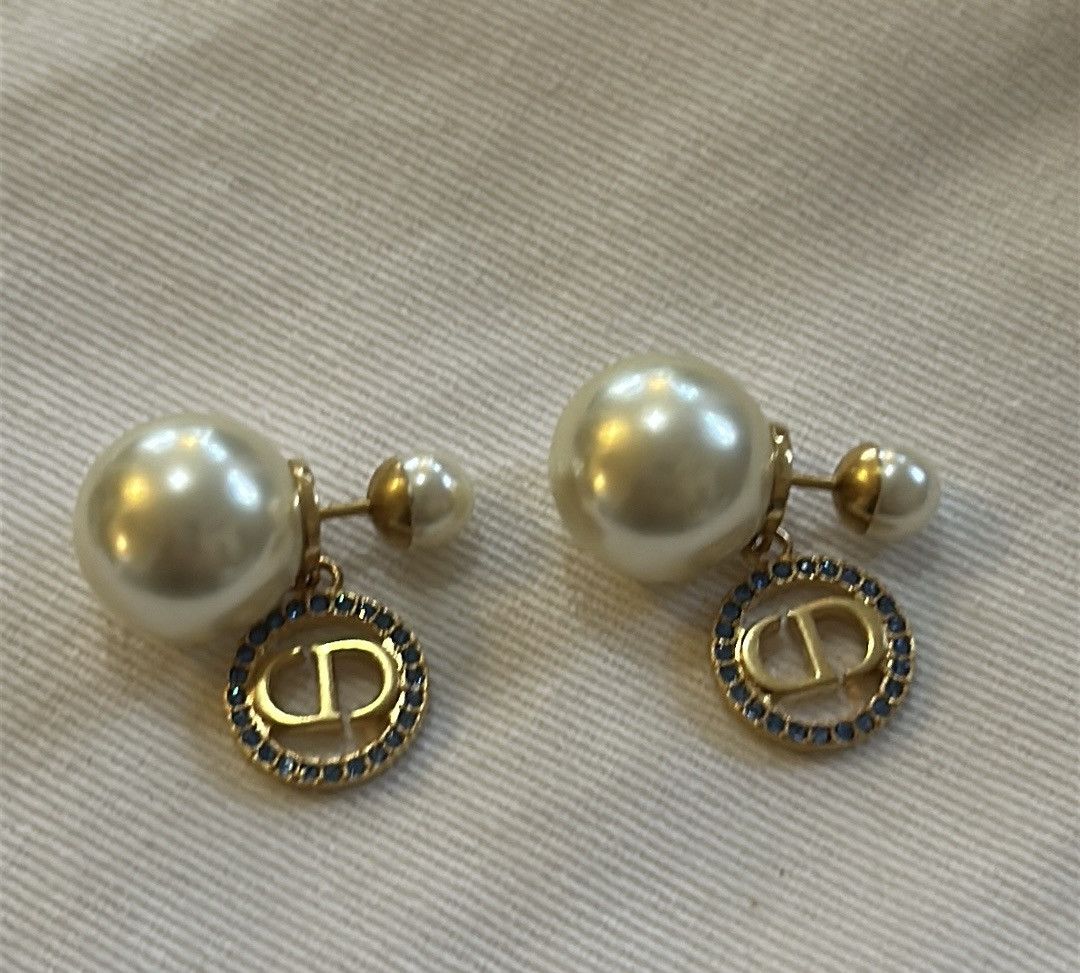 Dior DIOR TRIBALES EARRINGS Gold-Finish Metal, White Resin Pearls Size ONE SIZE - 3 Thumbnail