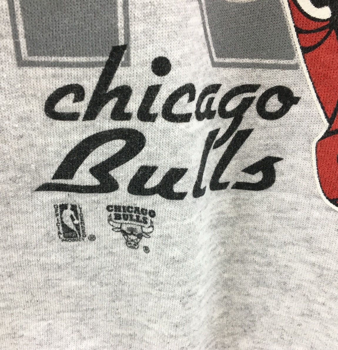 NBA × Vintage Rare! 1993 World Champions Chicago Bulls Basketball Size US M / EU 48-50 / 2 - 6 Thumbnail