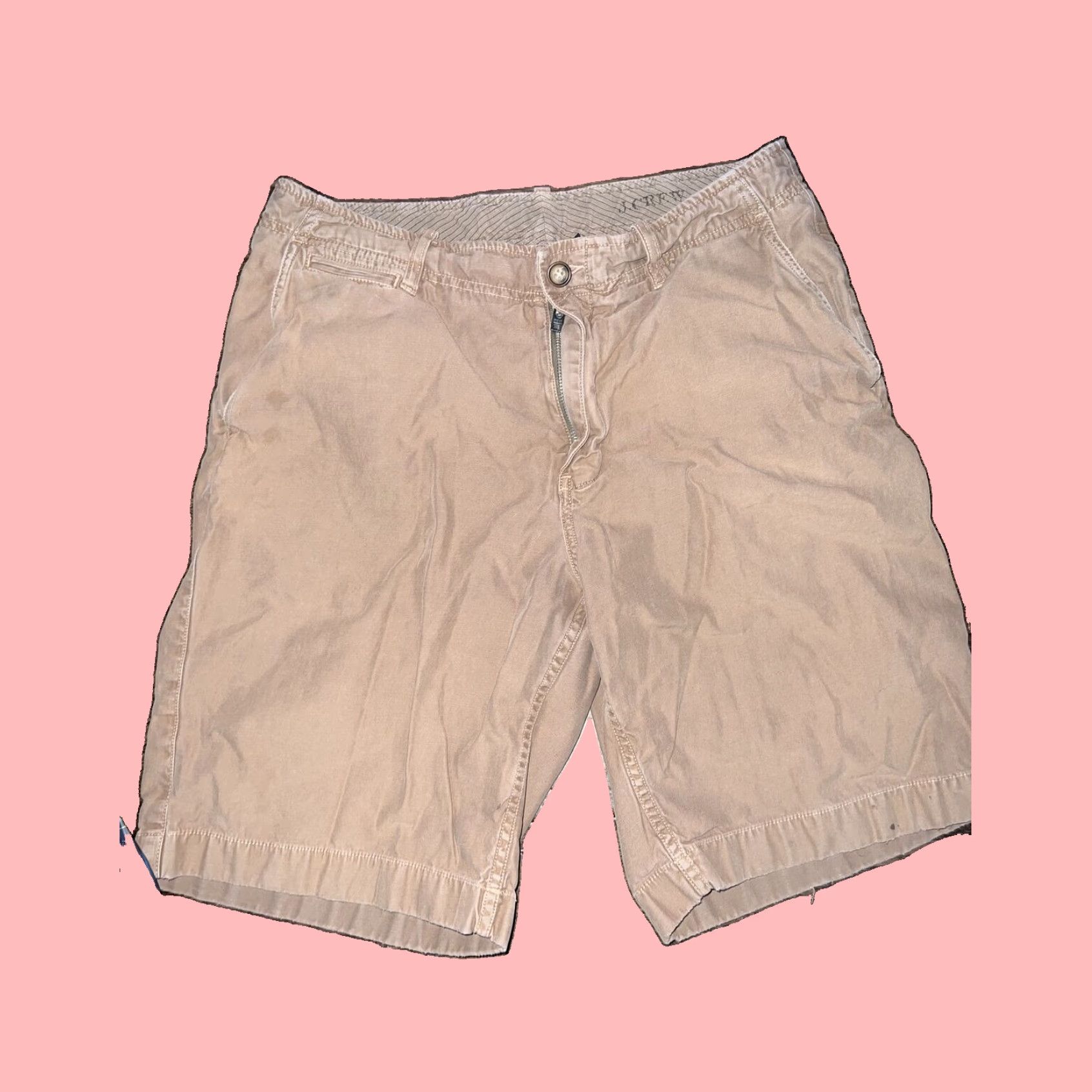 Nike Three Pack of High Quality Men's Shorts from Renowned Brands Nike, Tommy Bahama, and J. Crew in Size 33 Size US 33 - 3 Thumbnail