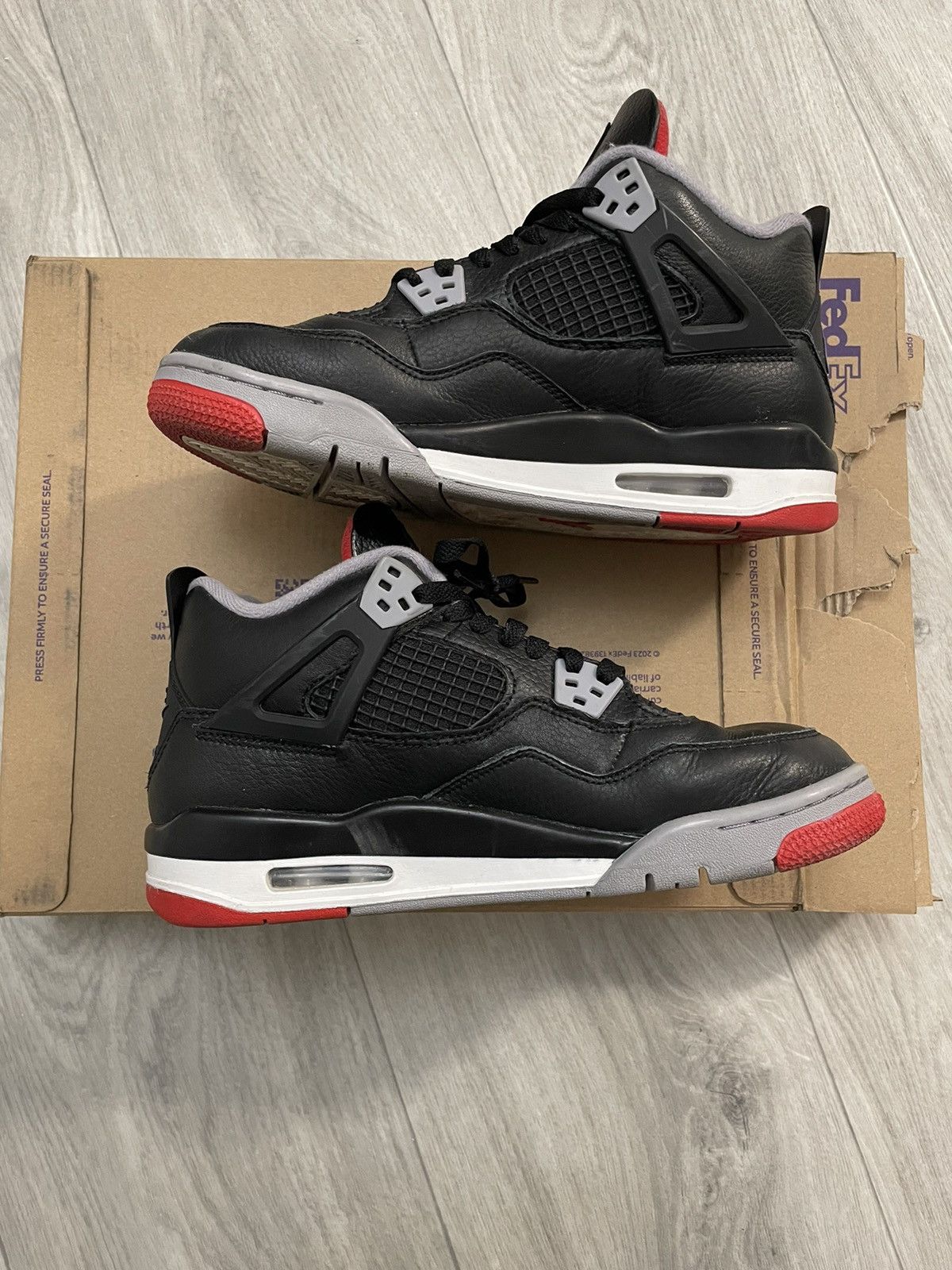 Jordan Brand Jordan 4 Bred Reimagined Size 7 Size US 7 / EU 40 - 4 Thumbnail