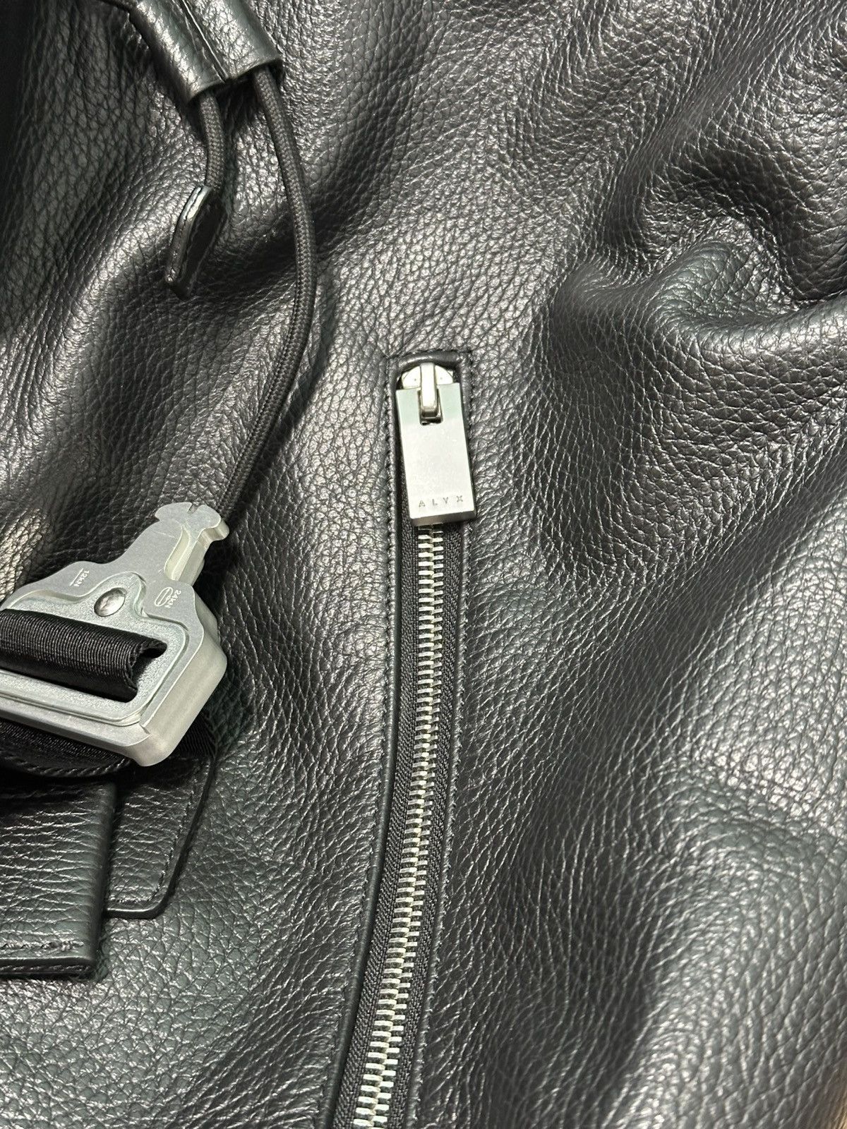 1017 ALYX 9SM 1017 ALYX 9SM Tank Leather Backpack Size ONE SIZE - 8 Thumbnail