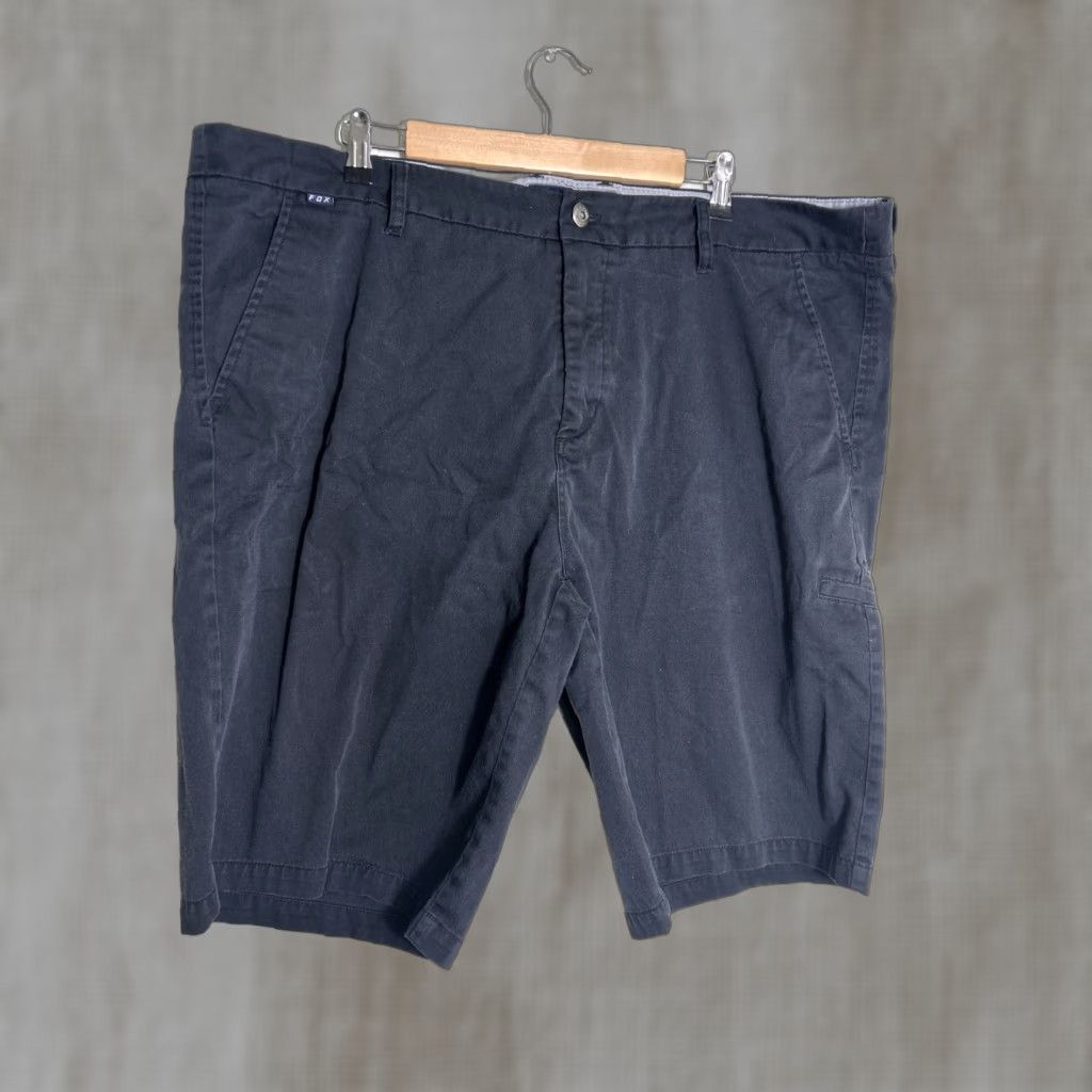 Fox Racing Fox Racing Mens Black Cotton Shorts Size 42x12 Chino Regular Mens Shorts Black 42x12 Size US 42 / EU 58 - 1 Thumbnail
