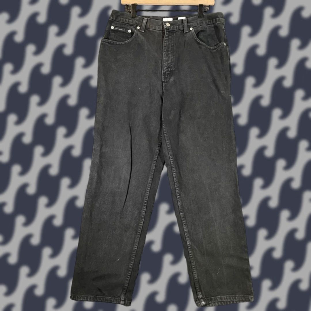 Vintage VINTAGE Calvin Klein Jeans Denim Jeans Black Faded Relax Loose Men Size 34X30 Straight 34 31in Inseam Mens Size US 34 / EU 50 - 1 Thumbnail