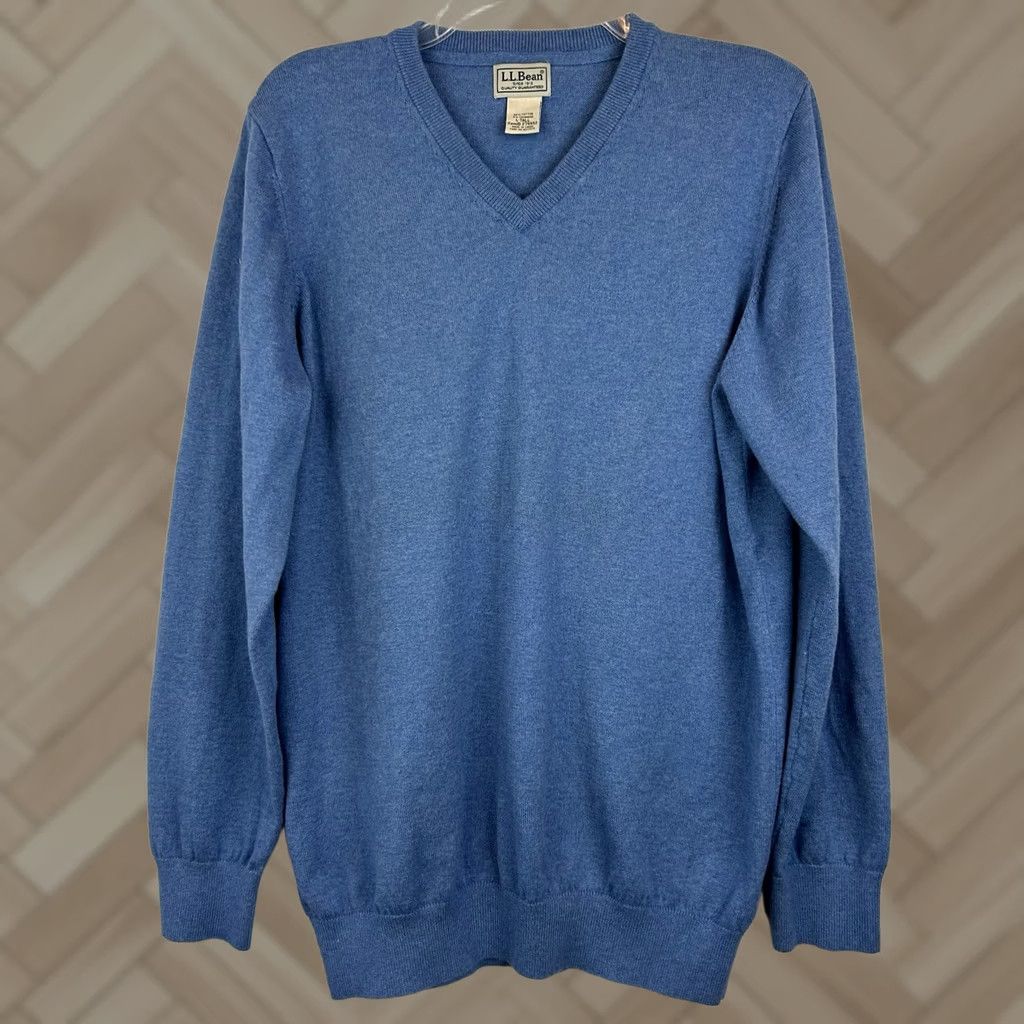 Vintage L.L. Bean Sweater Mens Large Tall Cashmere Cotton V-Neck Blue Pullover Classic Knit Shirt Mens Size US L / EU 52-54 / 3 - 1 Thumbnail