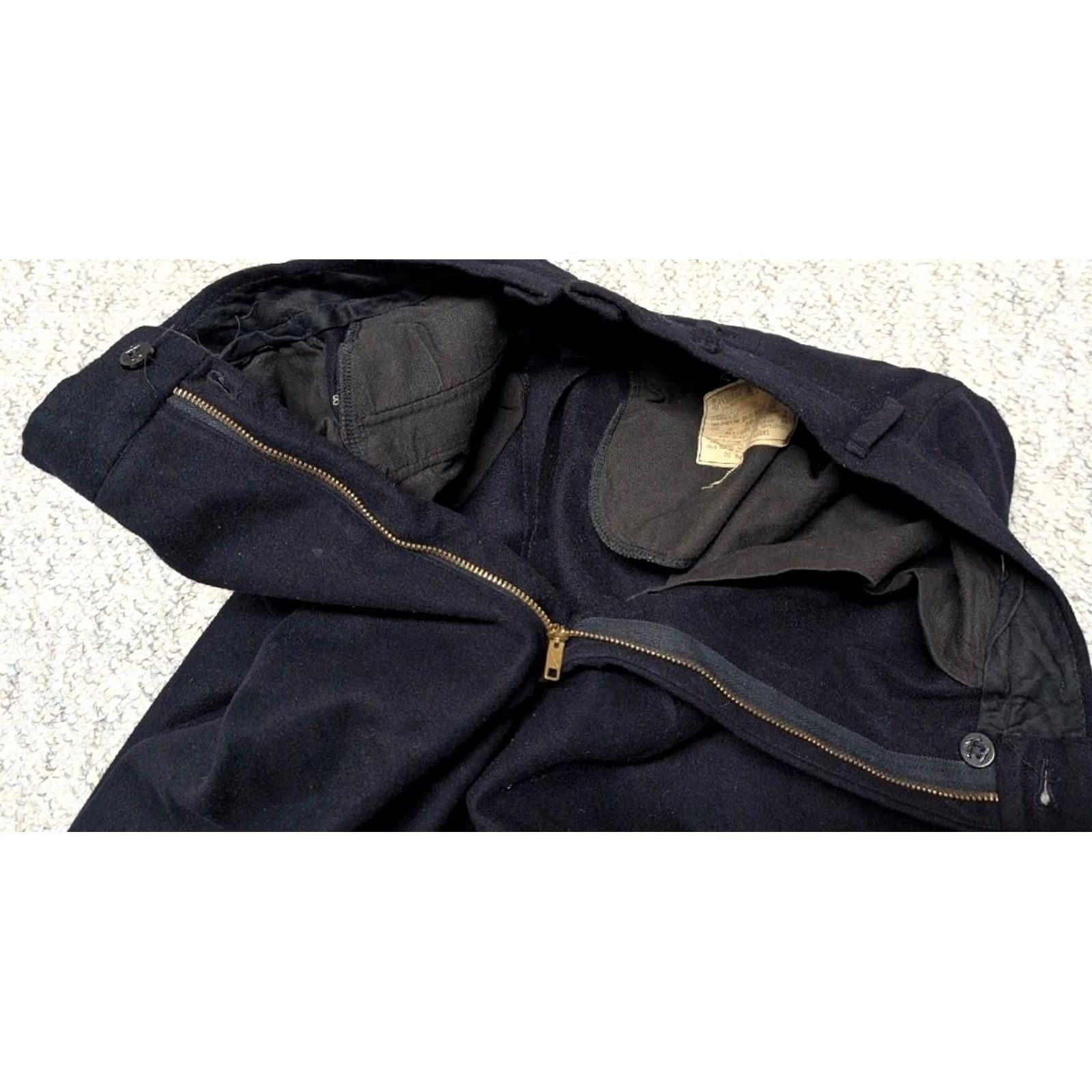 Bell VINTAGE USN SAILOR PANTS Navy Blue Wool Bell-Bottom 28x34 WWII Navy Mens Pants Size US 28 / EU 44 - 6 Thumbnail