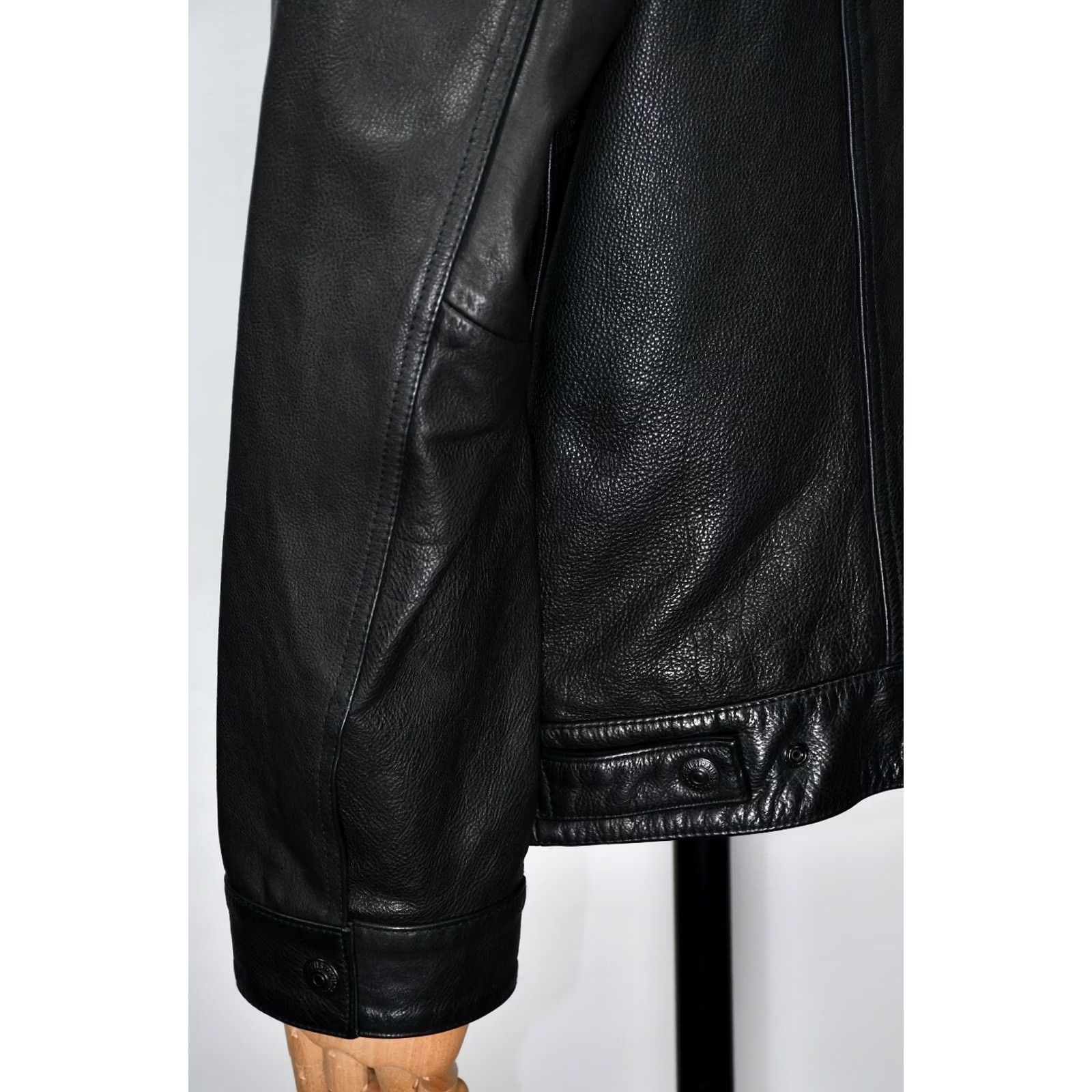 Levi's Levi’s Trucker Jacket Men XL Black Leather Big E Size US XL / EU 56 / 4 - 7 Thumbnail