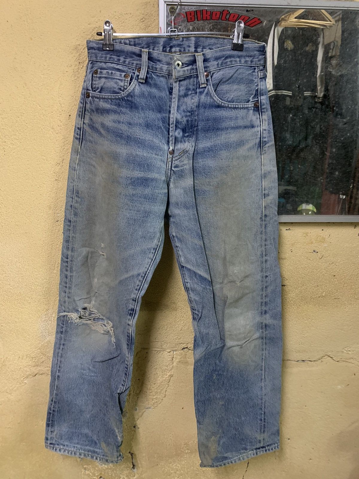 Japanese Brand × Levi's Vintage Clothing × Vintage Vintage Levi’s Big E Distressed Size US 27 - 1 Thumbnail