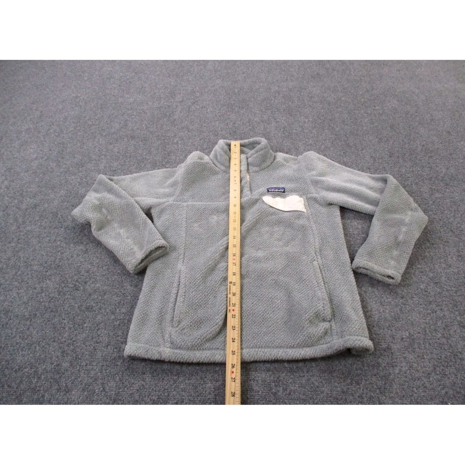 Patagonia Patagonia Jacket Womens M Gray Snap T Fleece Fuzzy Sweater Outdoor Size M / US 6-8 / IT 42-44 - 3 Thumbnail