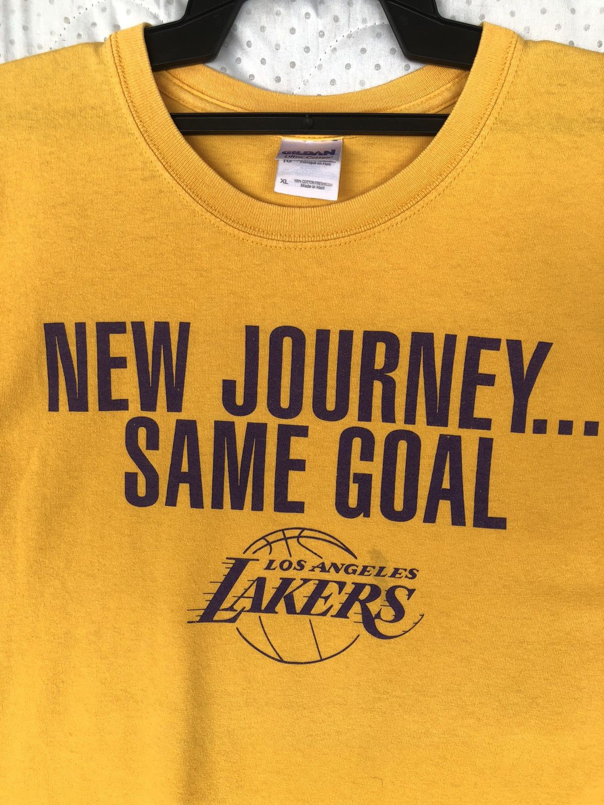 Vintage Vintage L A LAKERS Opening Night 2010 Size US XL / EU 56 / 4 - 3 Thumbnail