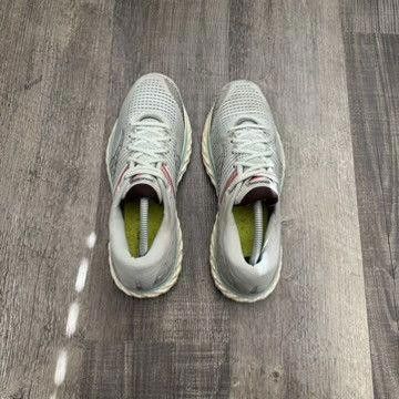 Saucony SAUCONY • WMNS Triumph 17 (8.5M) Size US 8.5 / EU 41-42 - 10 Thumbnail