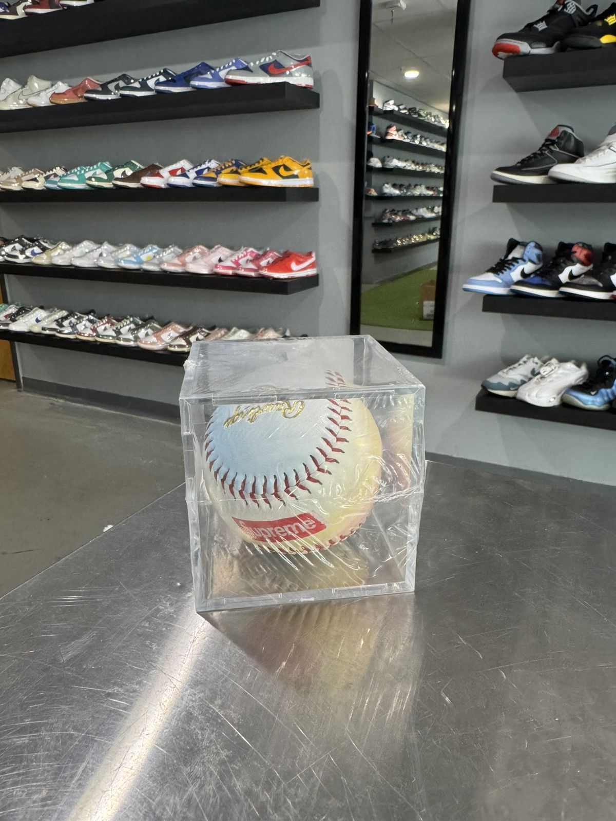 Supreme Supreme Rawlings Baseball Size ONE SIZE - 1 Thumbnail