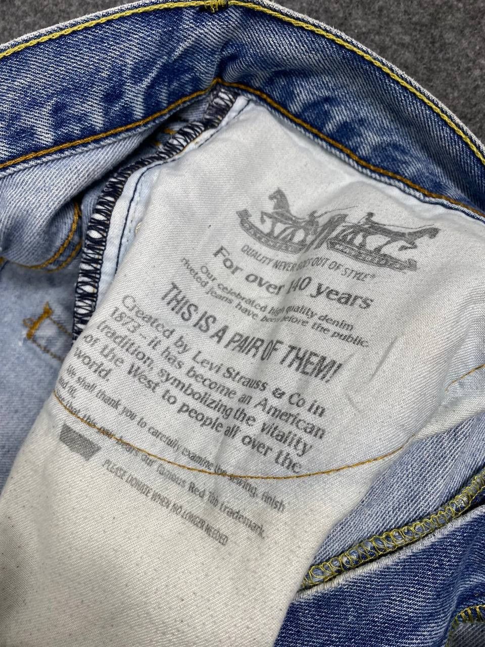 Levi's levis 550 distressed denim nice design Size US 40 / EU 56 - 16 Thumbnail