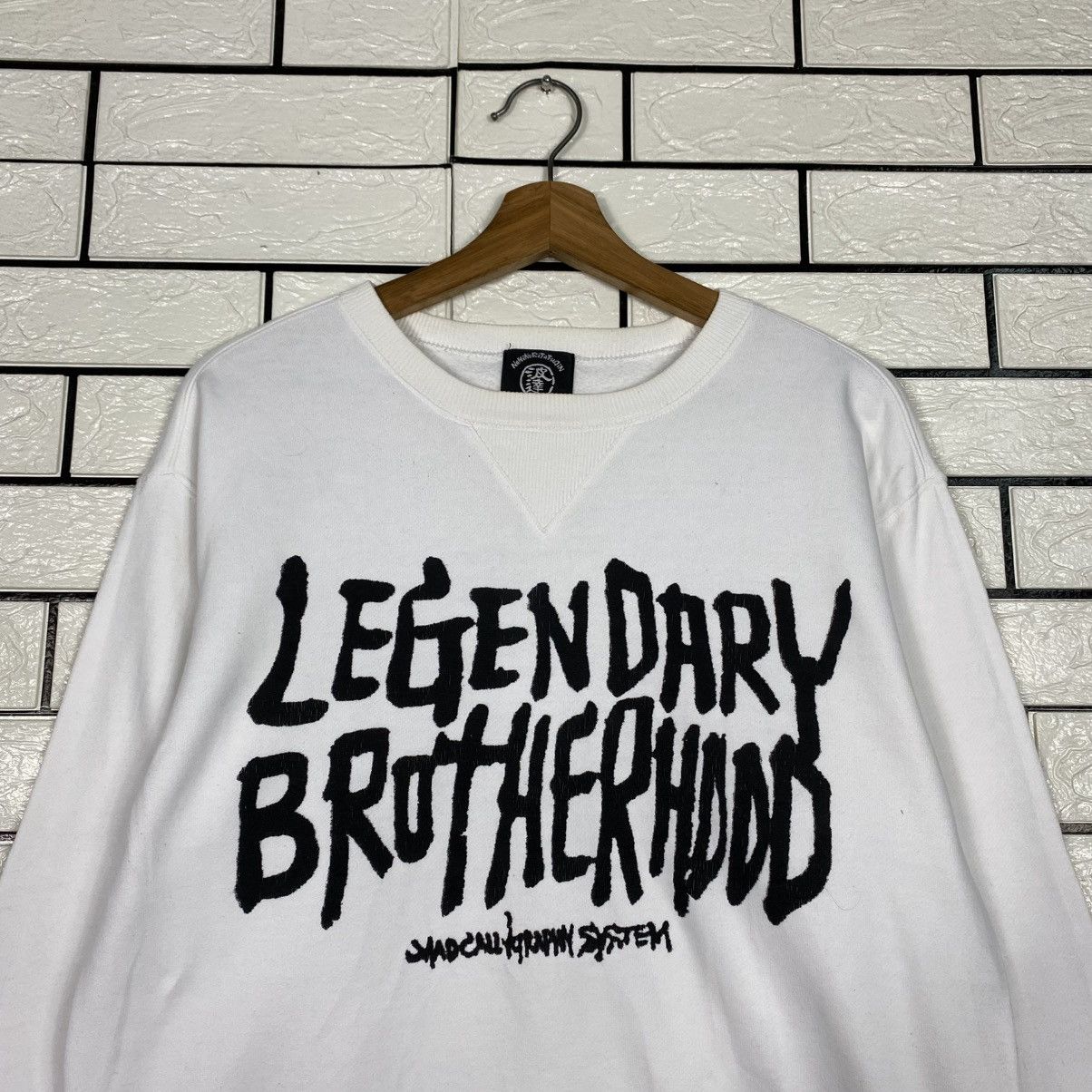 Japanese Brand Legendary Brotherhood Big Logo Sweatshirt Punk Design Size US M / EU 48-50 / 2 - 4 Thumbnail