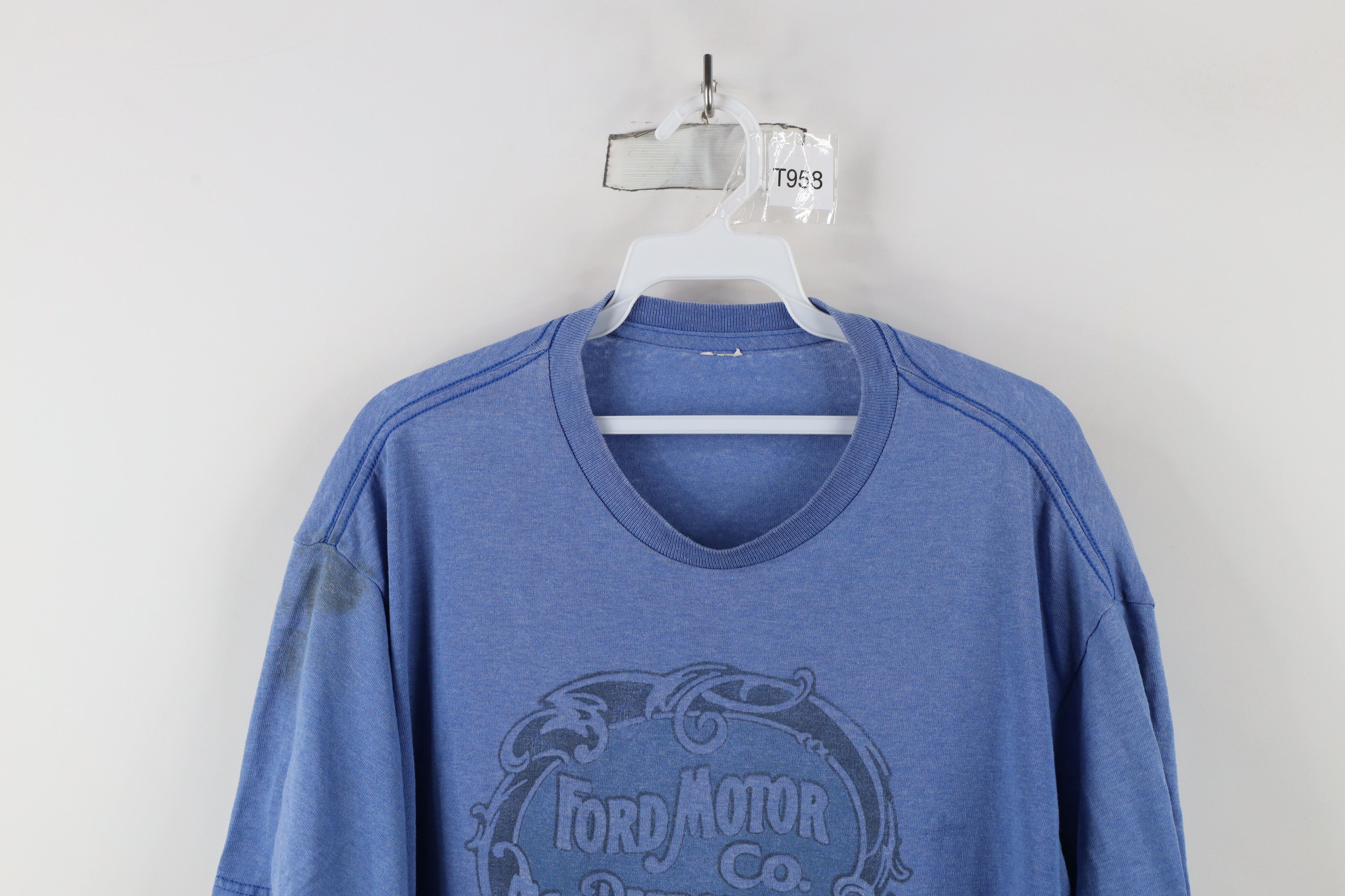 Vintage Vintage Spell Out Ford Motor Co Detroit Michigan T-Shirt Size US L / EU 52-54 / 3 - 2 Thumbnail