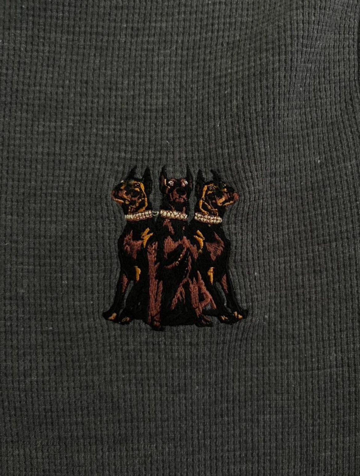 Japanese Brand × Vintage Grey long sleeve waffle knit with embroidery Size US M / EU 48-50 / 2 - 2 Thumbnail