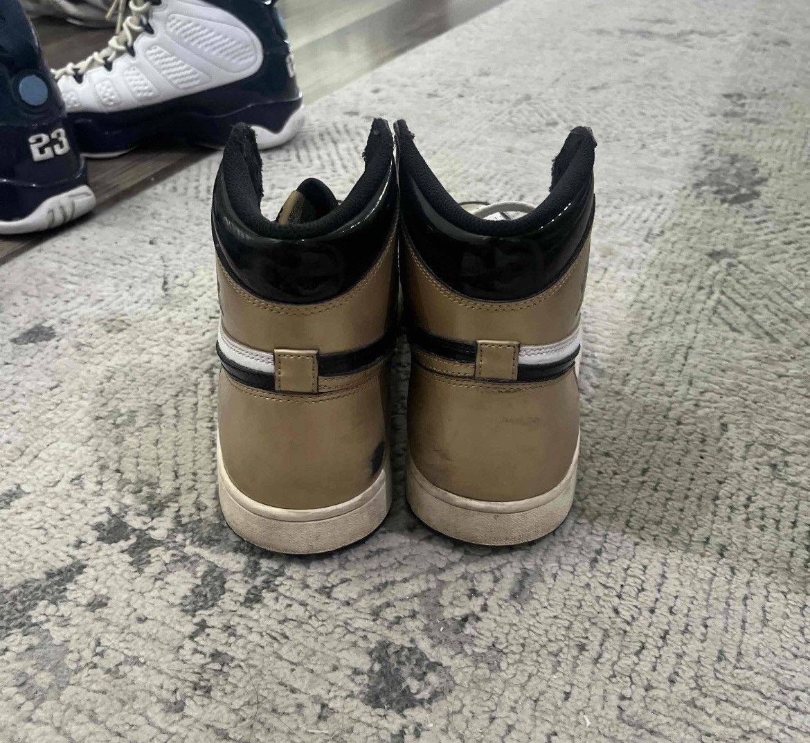 Jordan Brand × Nike jordan 1 gold toe size 10.5 Size US 10.5 / EU 43-44 - 4 Thumbnail