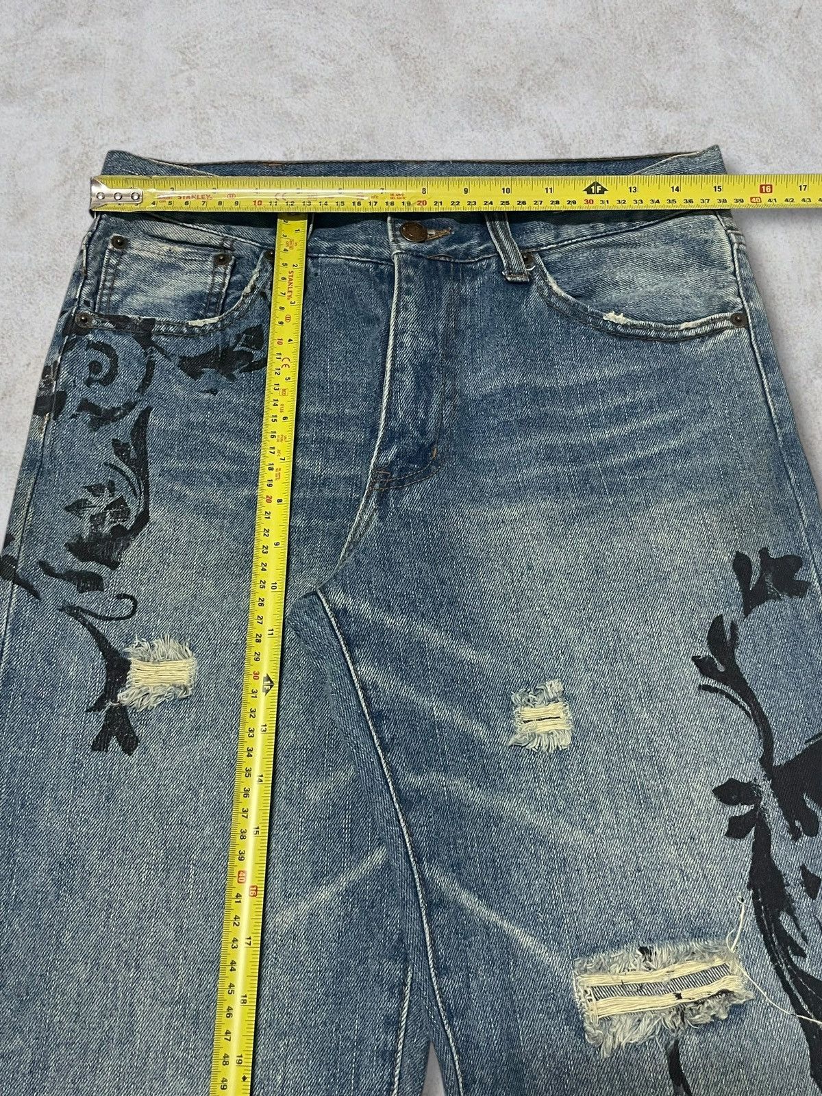 Japanese Brand Vintage Japanese Traditional Tattoo Art BlueWash Loose Jeans Size US 30 / EU 46 - 12 Thumbnail