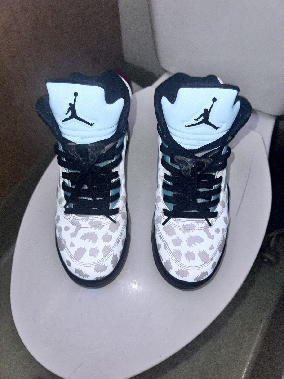 Nike Rare Air Jordan Retro 5 ‘Chinese New Year’ in Island Green Size US 8 / EU 41 - 7 Thumbnail