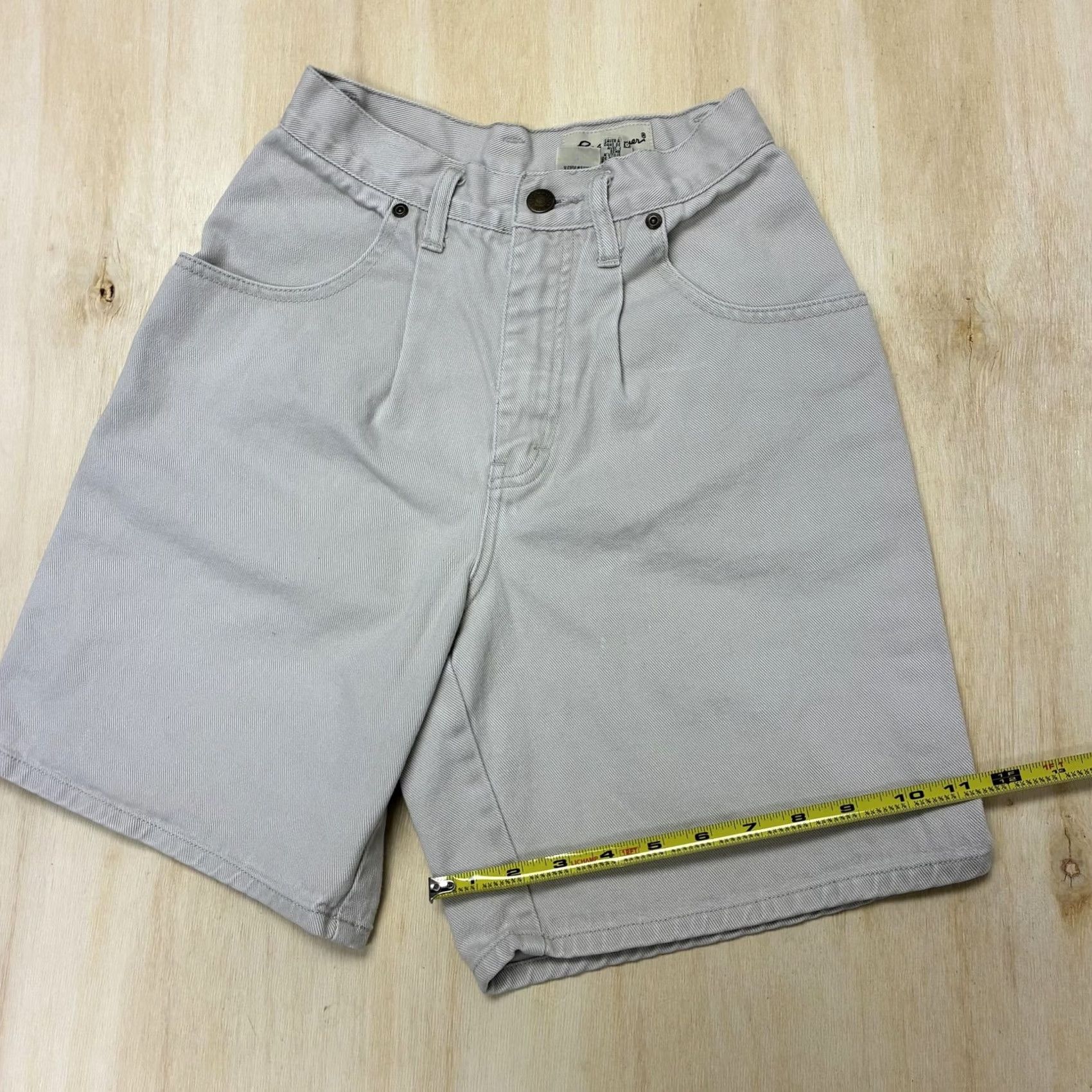 Eddie Bauer VINTAGE Eddie Bauer Shorts Women 4 27W Gray Denim High Rise Relaxed Chino Summer Size 27" / US 4 / IT 40 - 7 Thumbnail