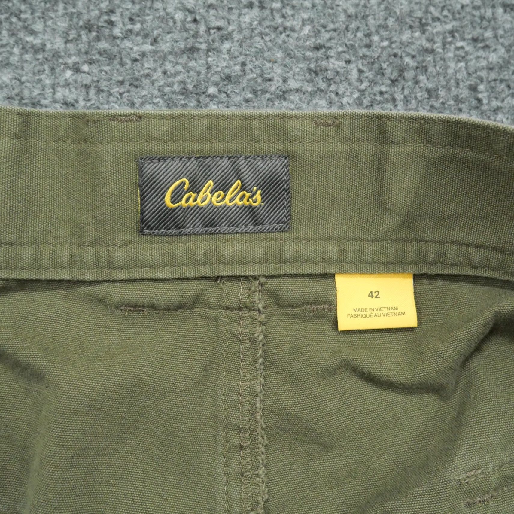 Vintage Cabela's Shorts Mens Medium Green Canvas Outdoors Military - Casual, 42 Inseam 6 in, Cotton, Flat Front, Pockets, Chino, Classic Fit, Summer, Men Size US 42 / EU 58 - 4 Thumbnail