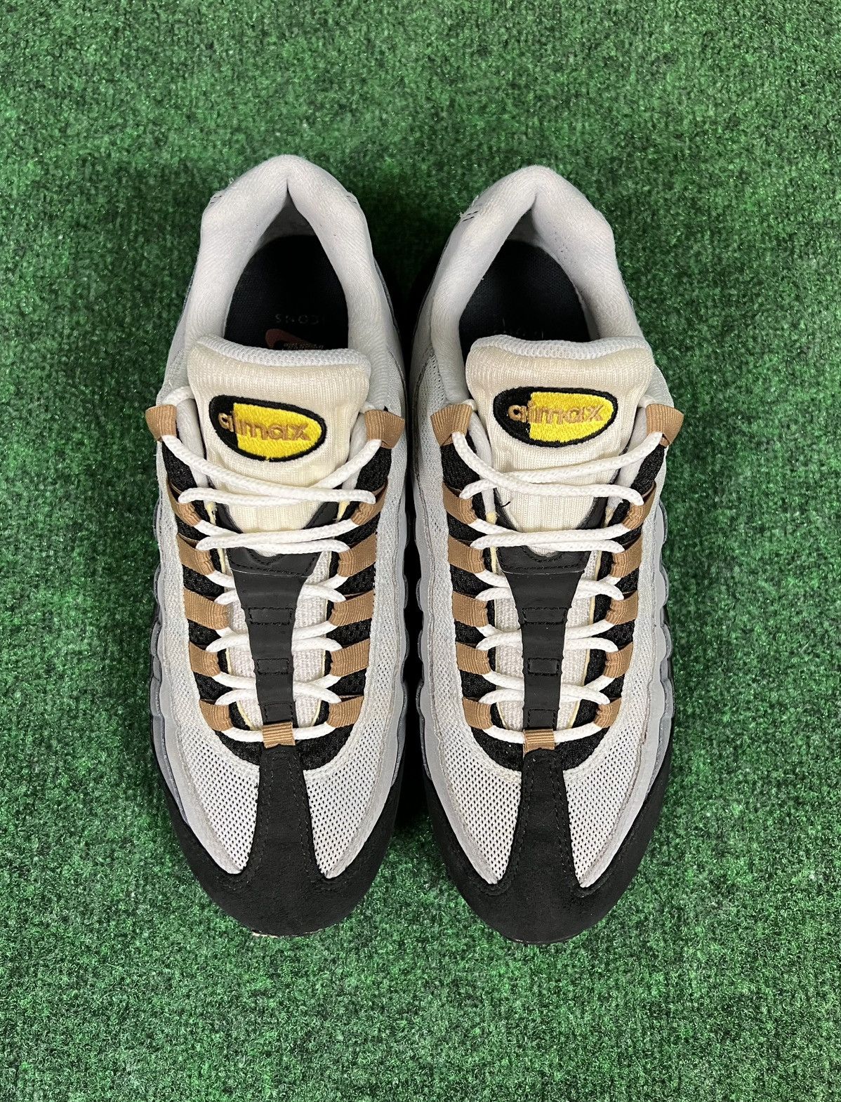 Nike Nike Air Max 95 Icons Yellow Strike Size 9 Size US 9 / EU 42 - 4 Thumbnail