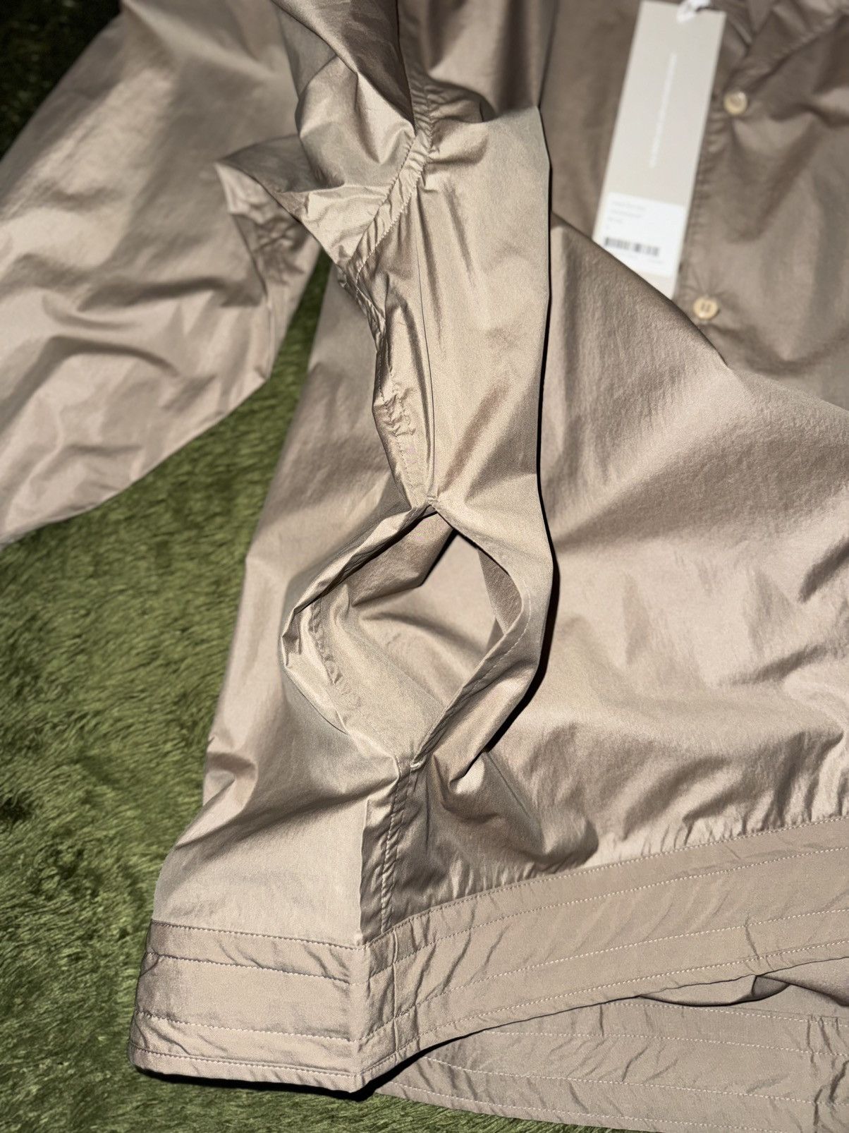 EASTLOGUE [M] Unaffected 22SS Open Collar Oversized Shirt Beige NWOT Size US M / EU 48-50 / 2 - 6 Thumbnail