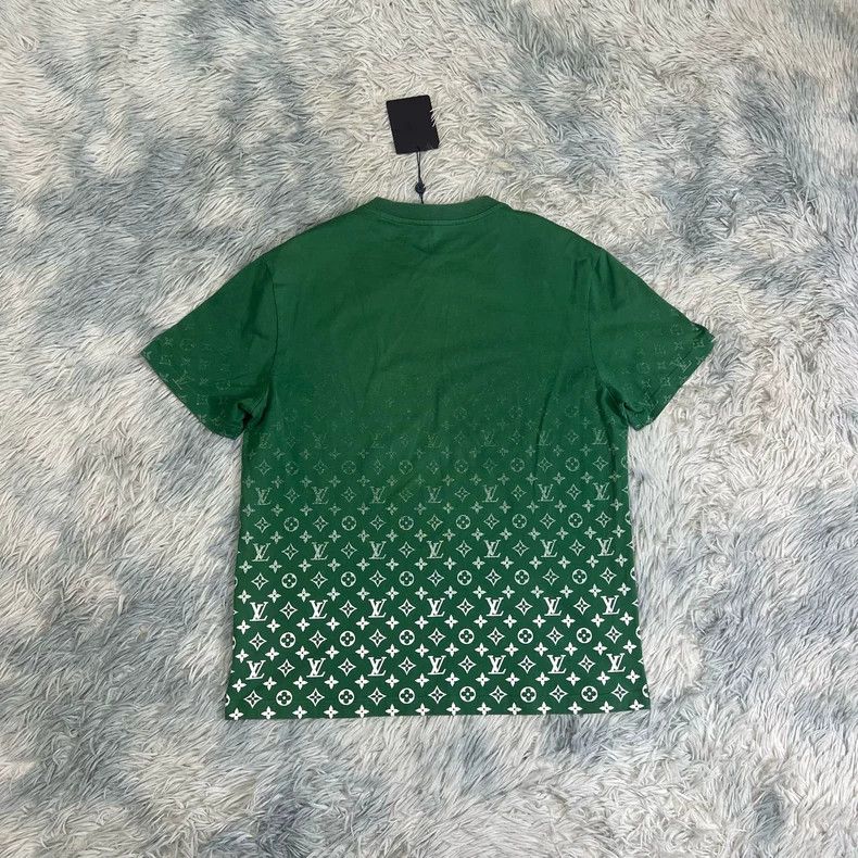 Louis Vuitton Louis Vuitton Full-print short sleeve Size US L / EU 52-54 / 3 - 2 Thumbnail