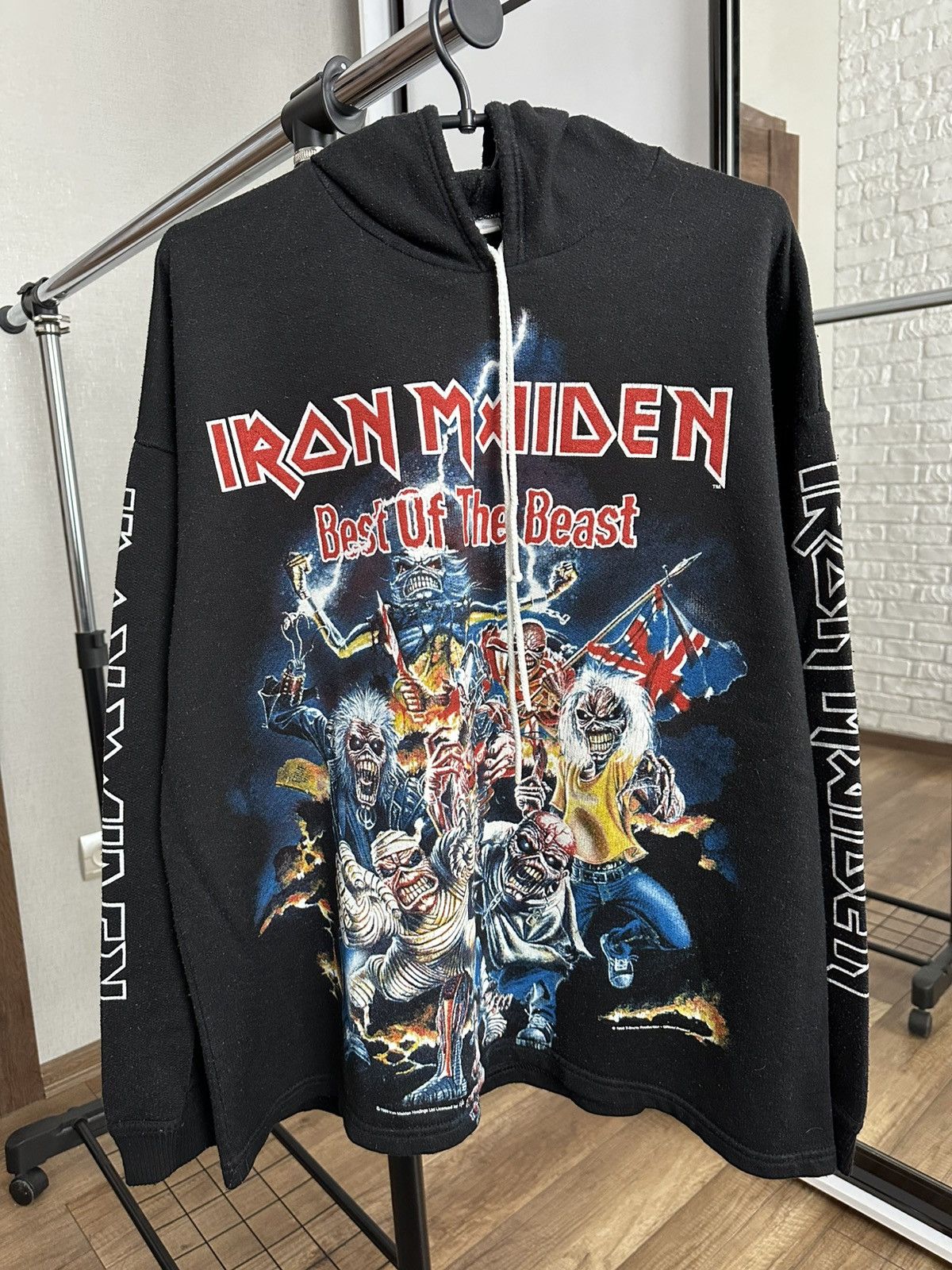 Iron Maiden 1999 Iron Maiden Best Of The Beast Vintage Hoodie Pullover Size US L / EU 52-54 / 3 - 1 Thumbnail