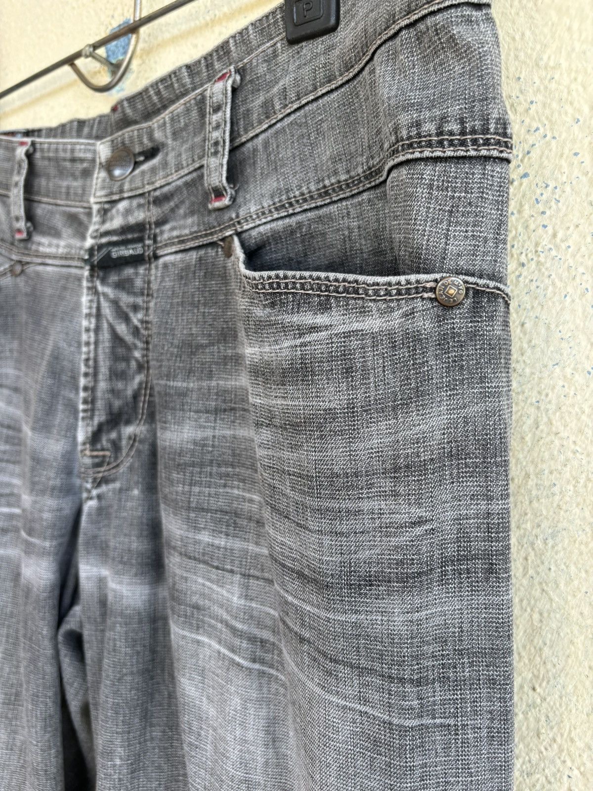 Marithe + Francois Girbaud Marithe Francois Girbaud Boot Cut Jean Size US 32 / EU 48 - 10 Thumbnail