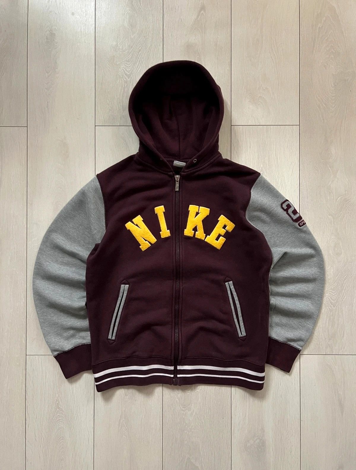 Nike nike vintage hoodie y2k baggy rare Size US M / EU 48-50 / 2 - 1 Thumbnail