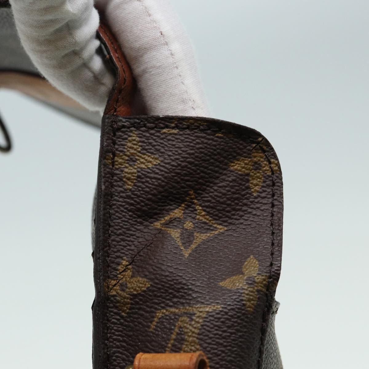 Louis Vuitton LOUIS VUITTON Monogram Saint Cloud GM Shoulder Bag M51242 Size ONE SIZE - 8 Thumbnail