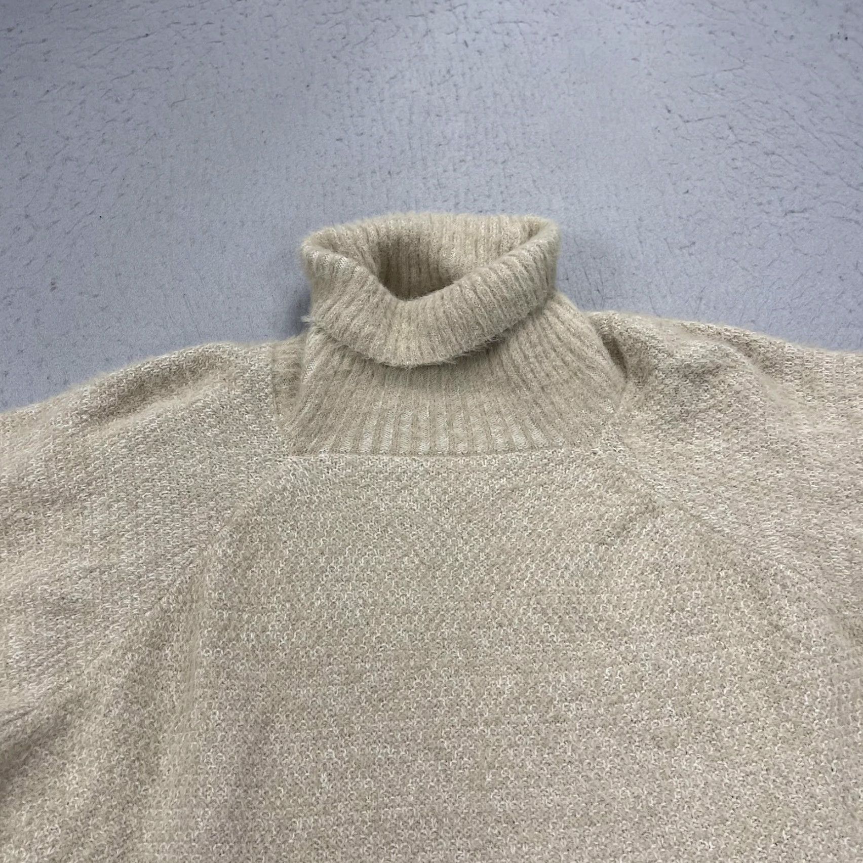 Anthropologie VINTAGE Anthropologie Womens Sweater Caped Poncho Turtleneck One Size Beige Oversized Knit Size ONE SIZE - 2 Thumbnail