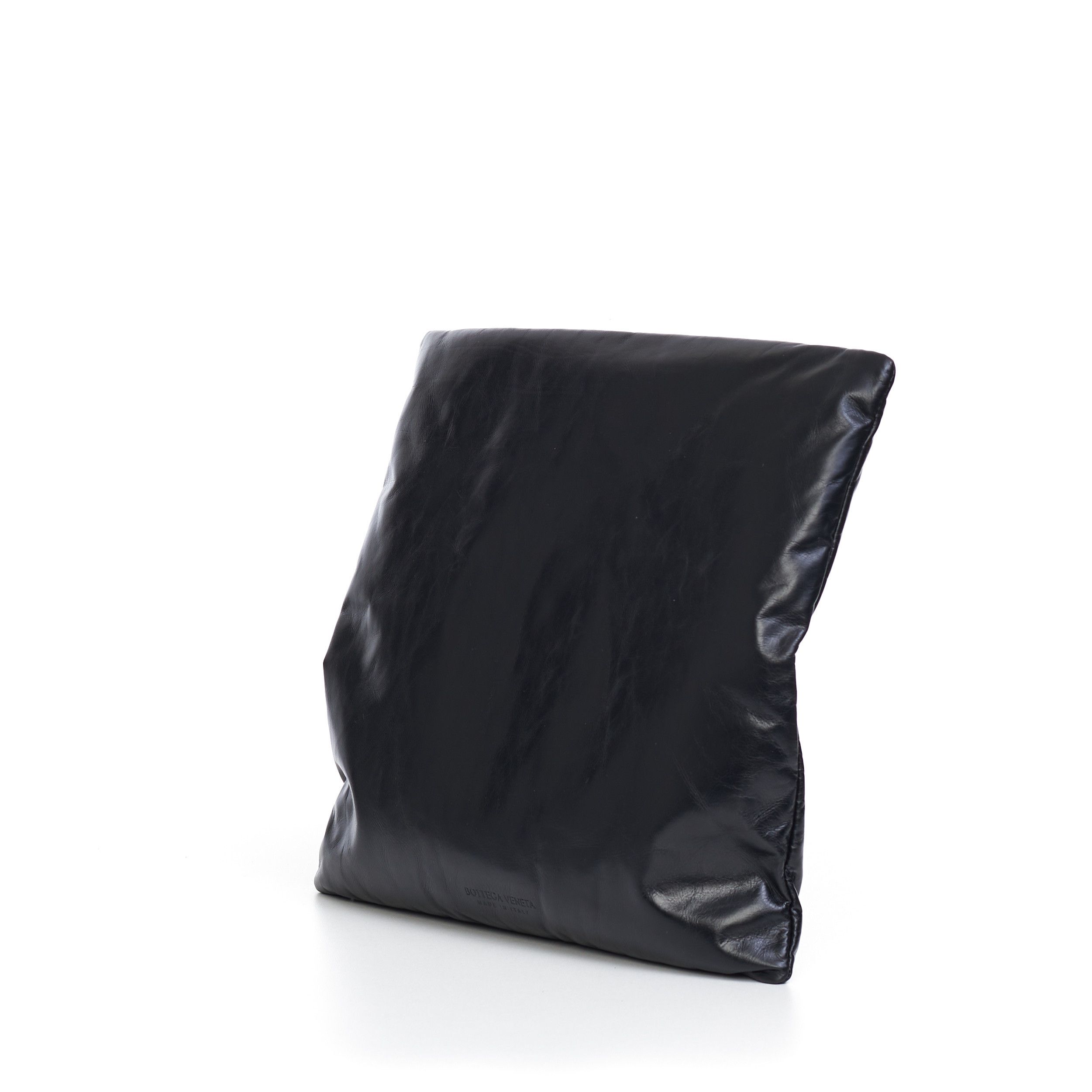 Bottega Veneta Pillow Pouch In Black Puffy Leather Size ONE SIZE - 1 Thumbnail