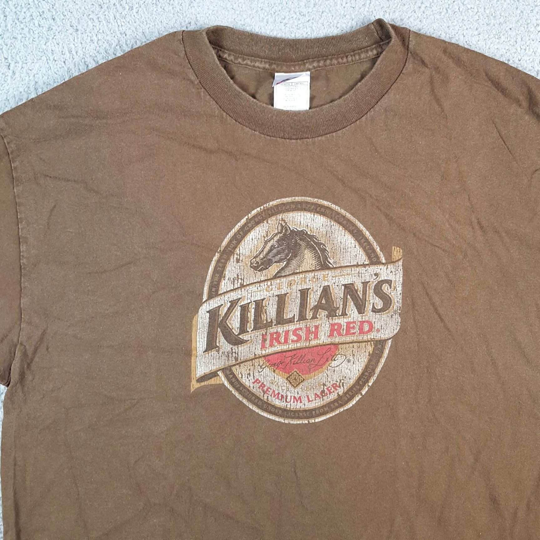 George VINTAGE George Killians Irish Red Beer Amber Lager Men's Size XL Retro Alcohol T Shirt Shirt XL Brown Cotton Embroidered Logo 90s 00s Vintage Mens Size US XL / EU 56 / 4 - 2 Thumbnail