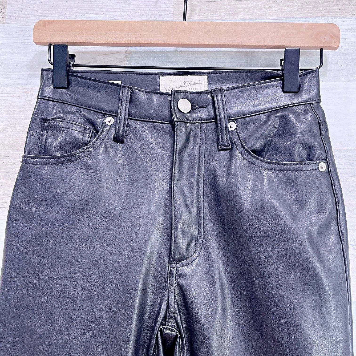 Target Basics Universal Threads High Rise Faux Leather Jeans Womens 00 Size 24" / US 00 / IT 34 - 2 Thumbnail