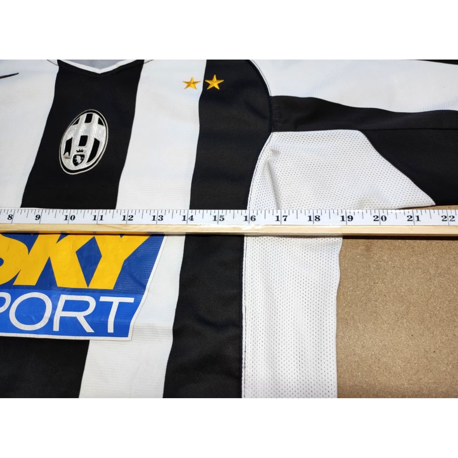 Nike Juventus 2004 2005 Home Mens Football Jersey Nike Shirt M Multicolor Short Sleeve Jersey Size US M / EU 48-50 / 2 - 6 Thumbnail