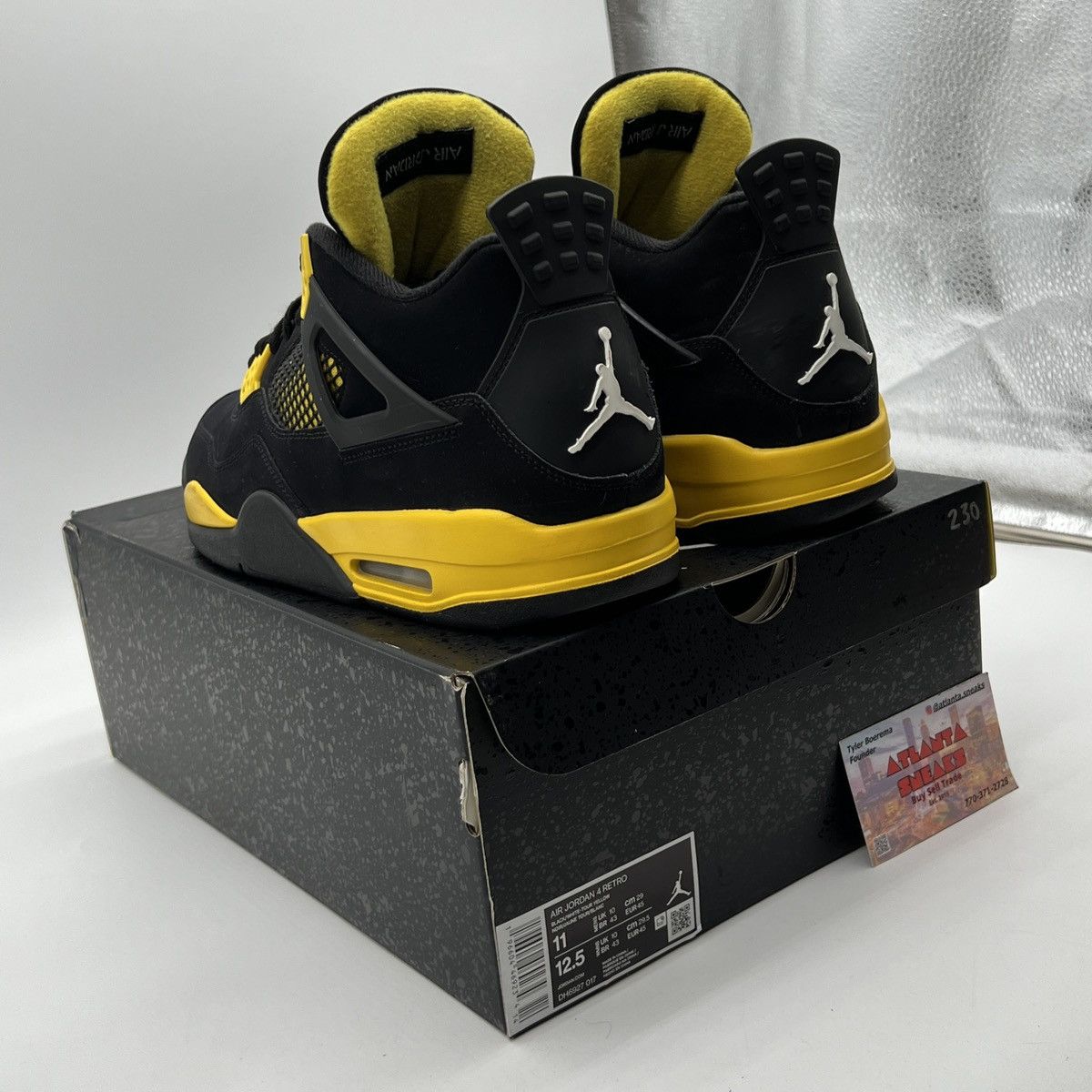Jordan Brand Air Jordan 4 Thunder Size US 11 / EU 44 - 4 Thumbnail