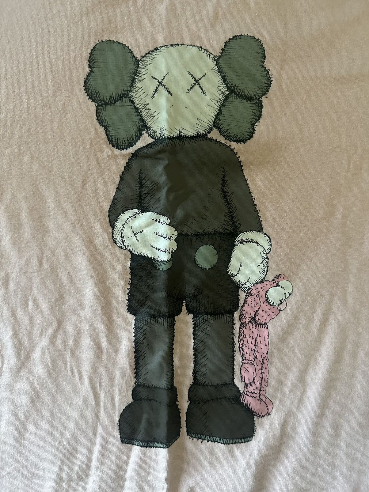 Kaws × Uniqlo Kaws Uniqlo tee Size US S / EU 44-46 / 1 - 2 Thumbnail